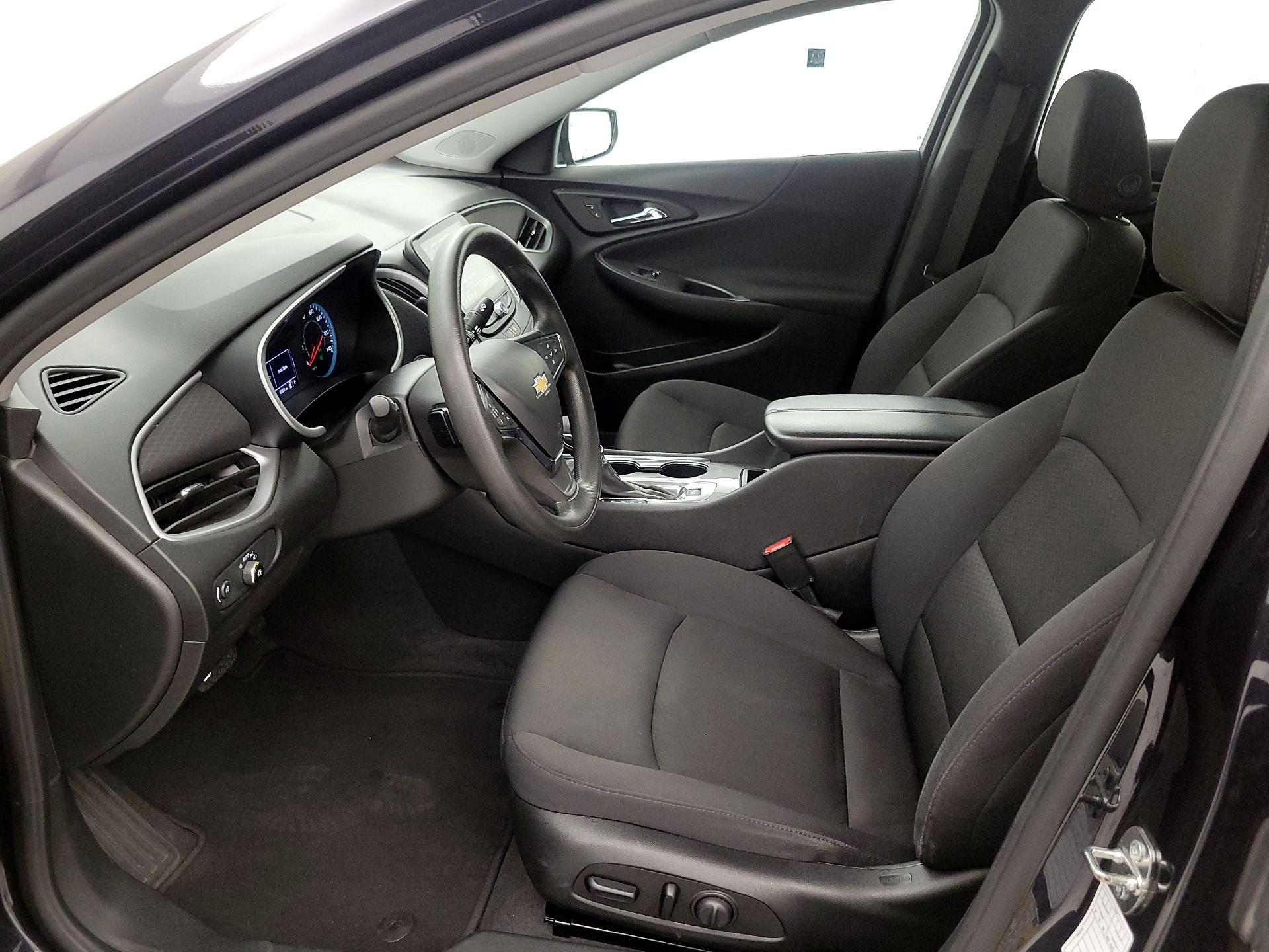 Thumbnail: 2023 Chevrolet Malibu - 11