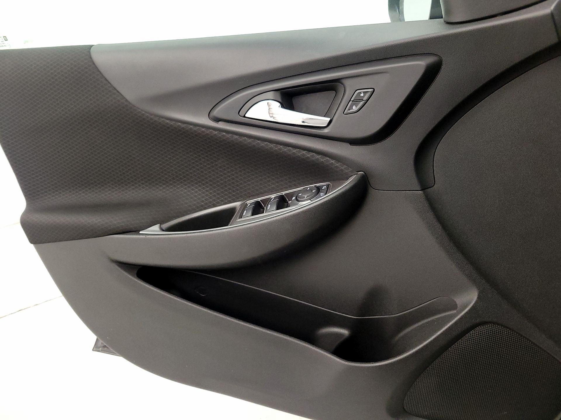 Thumbnail: 2023 Chevrolet Malibu - 12