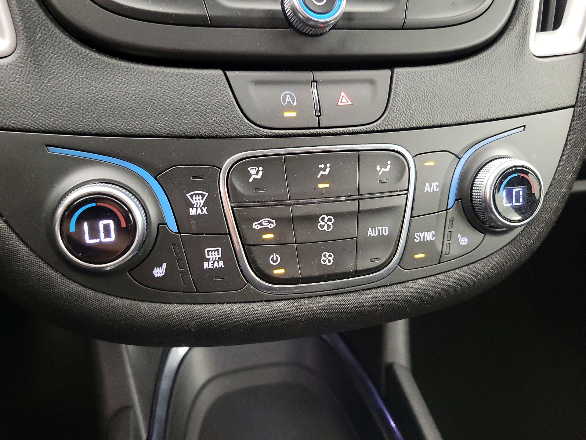 Thumbnail: 2023 Chevrolet Malibu - 16