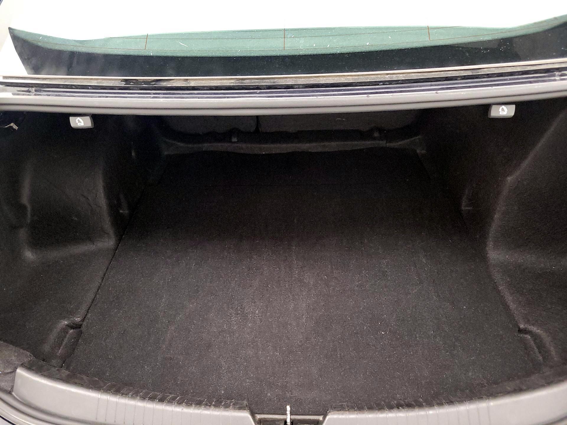 Thumbnail: 2023 Chevrolet Malibu - 20