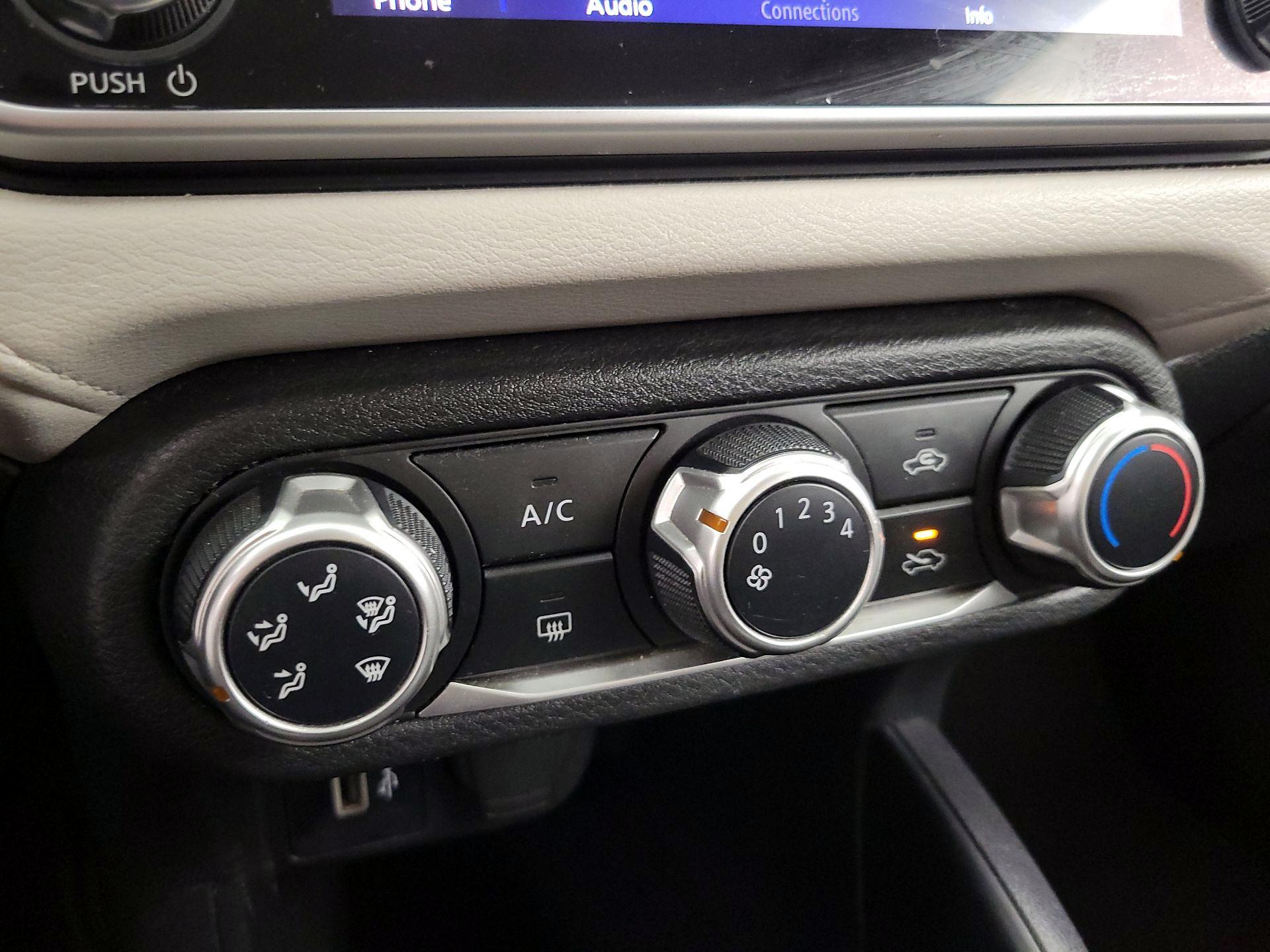 Thumbnail: 2021 Nissan Versa - 16