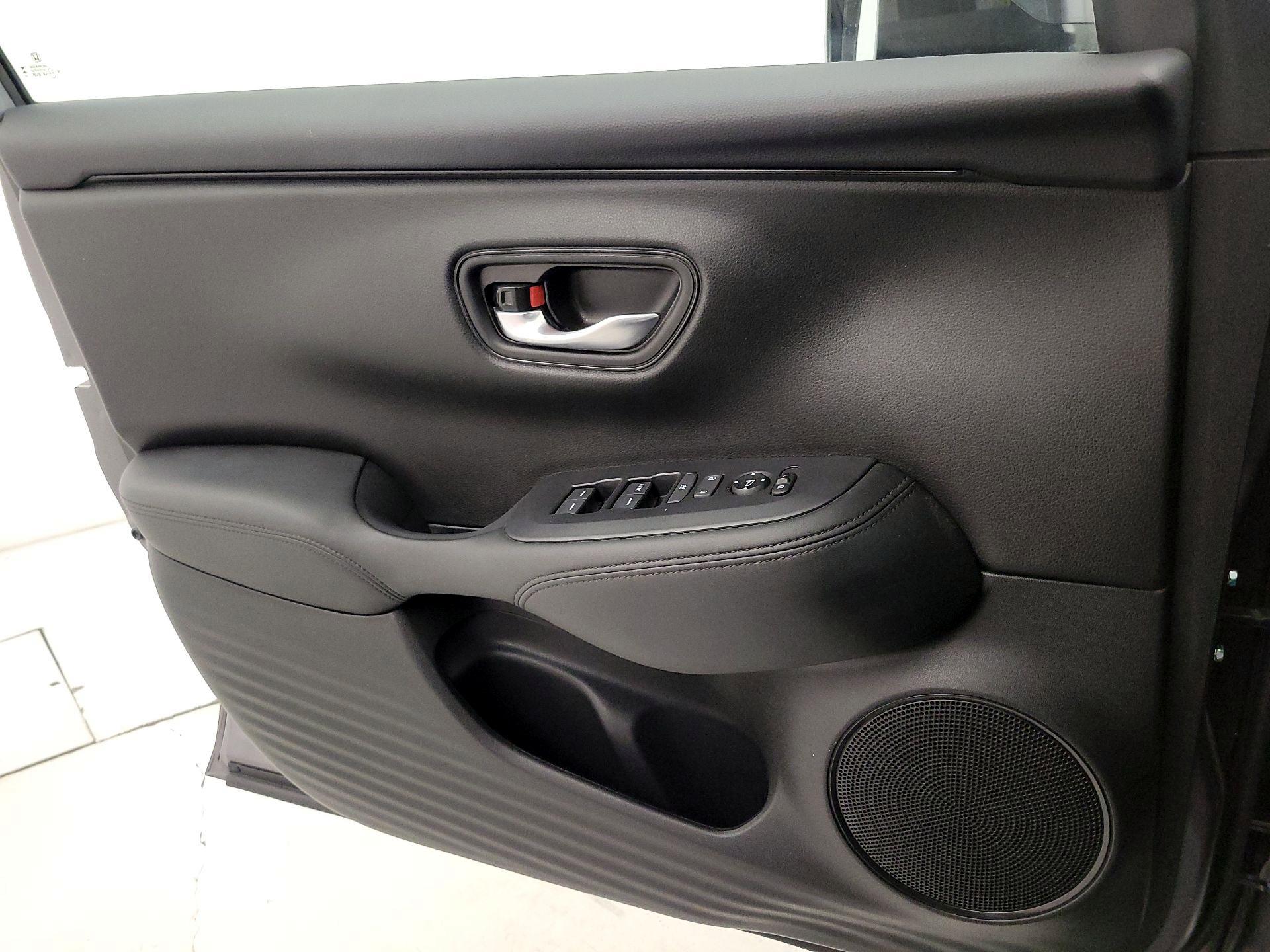 Thumbnail: 2024 Honda HR-V - 12