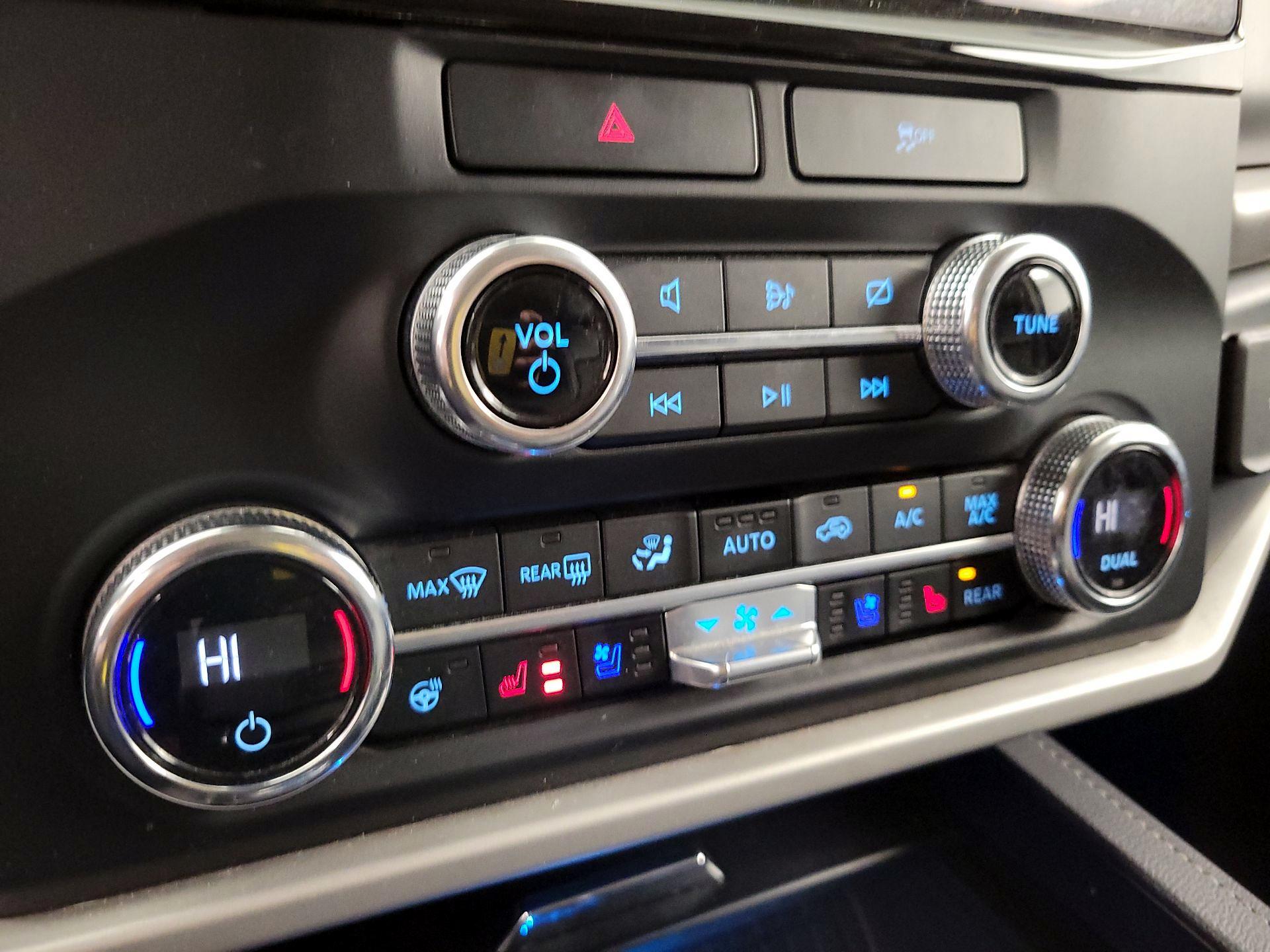 Thumbnail: 2023 Ford Expedition MAX - 17