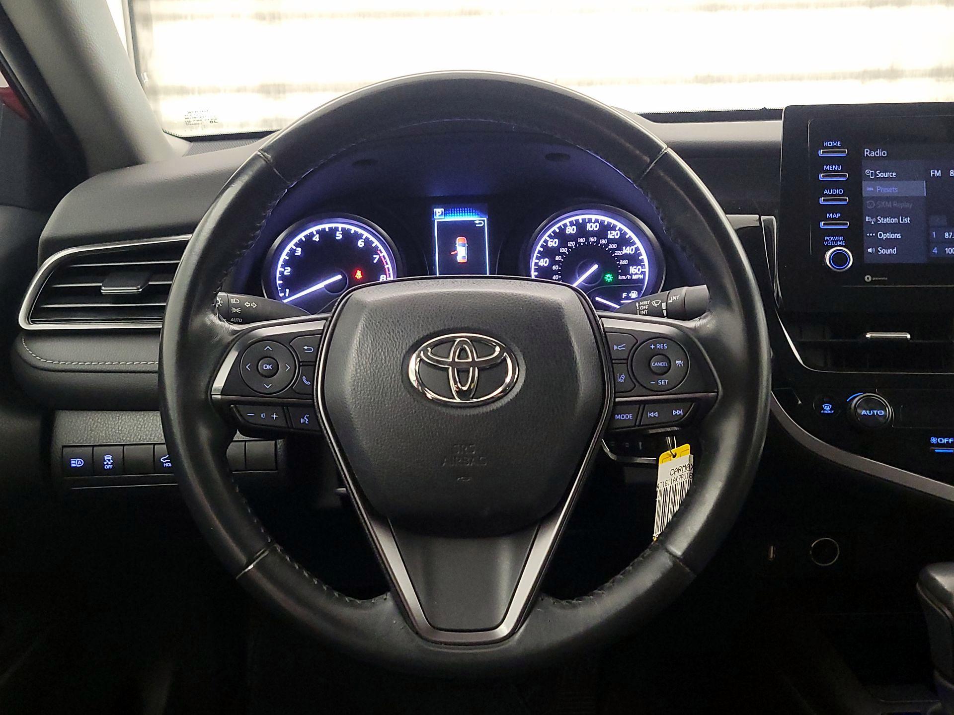 Thumbnail: 2023 Toyota Camry - 10