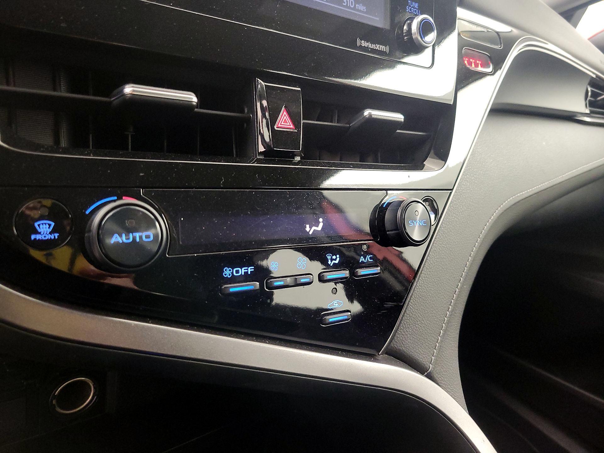 Thumbnail: 2023 Toyota Camry - 16