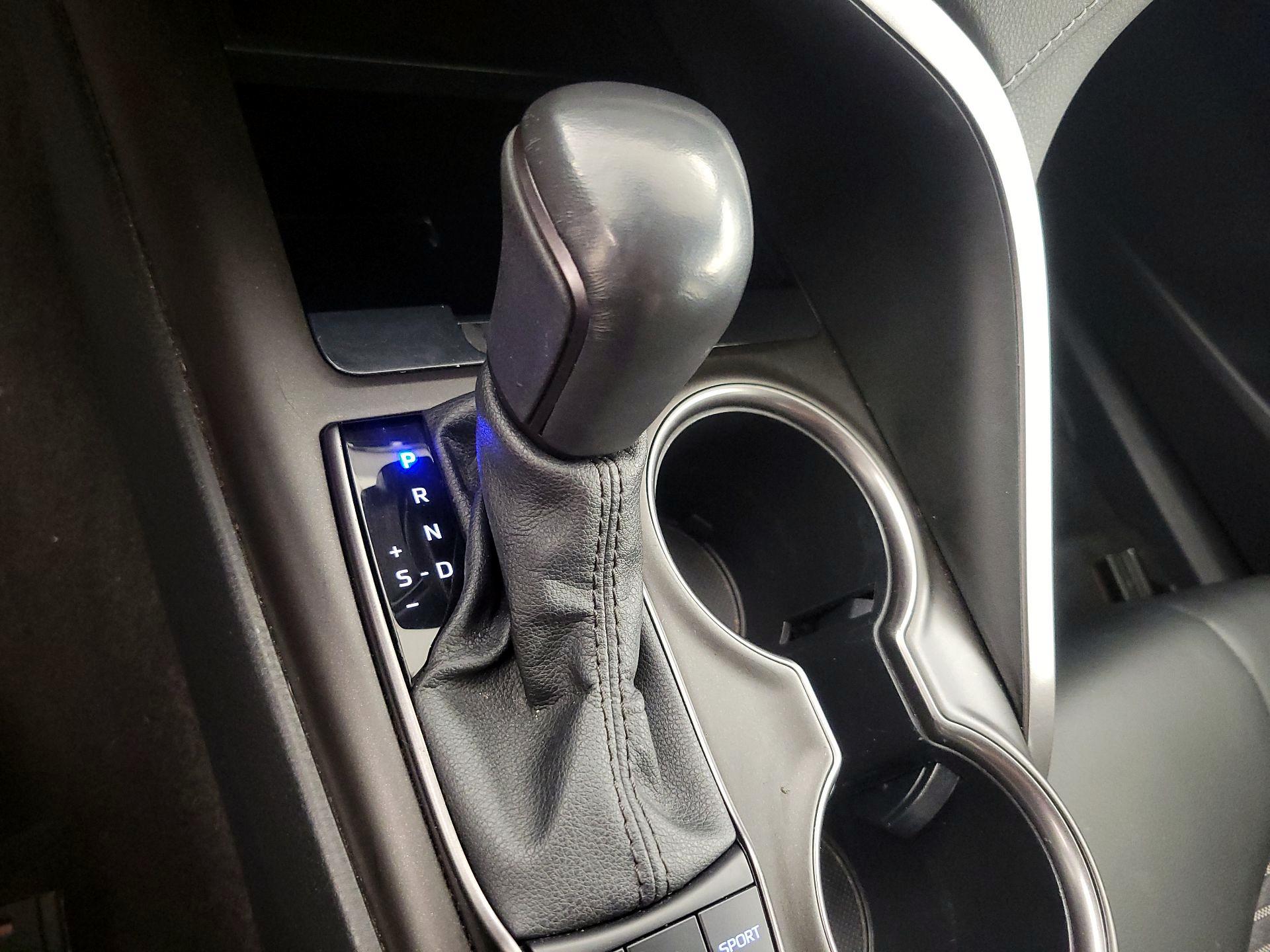 Thumbnail: 2023 Toyota Camry - 17