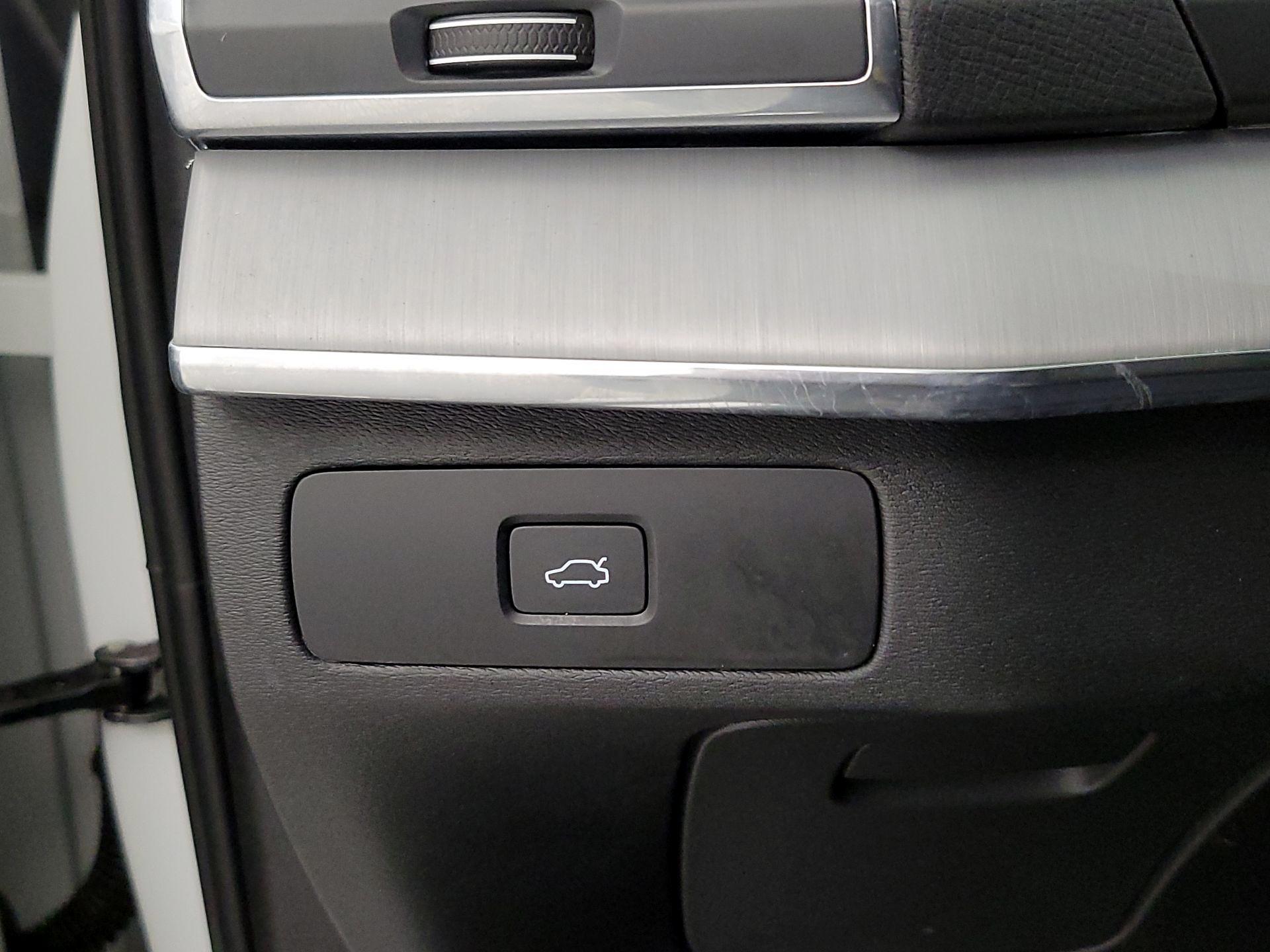 Thumbnail: 2023 Volvo XC90 - 13