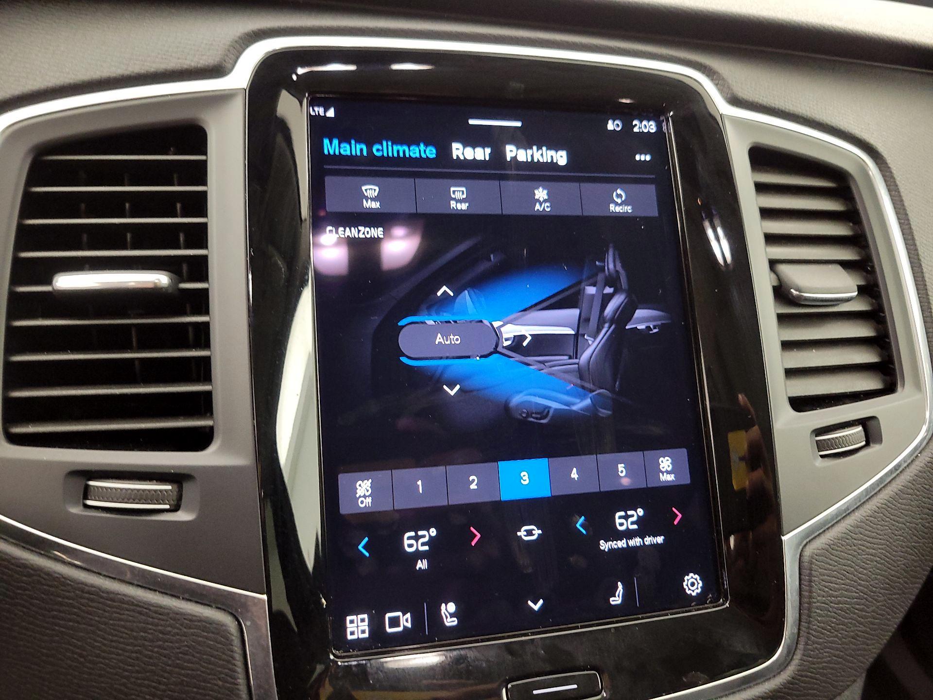 Thumbnail: 2023 Volvo XC90 - 16