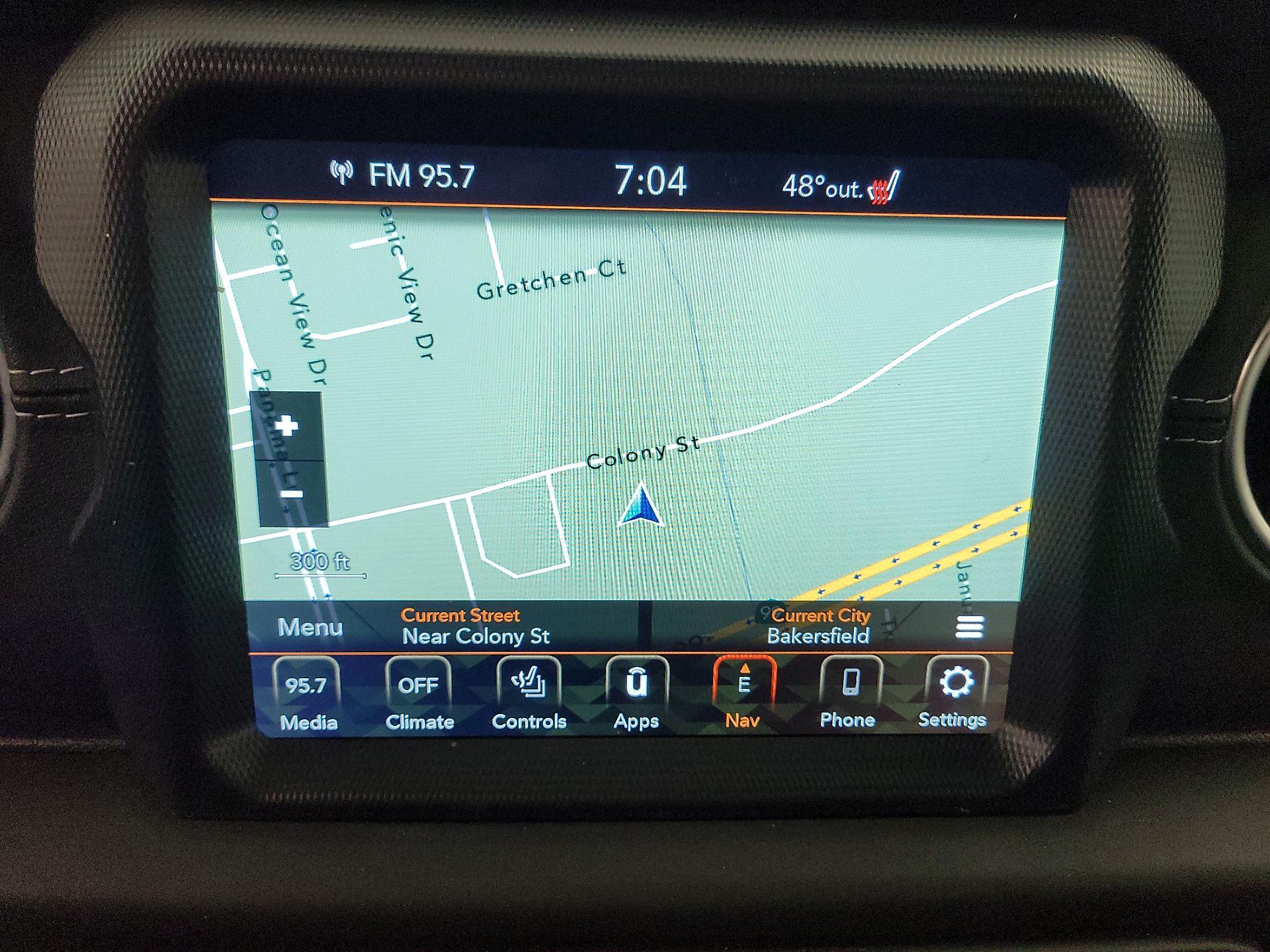 Thumbnail: 2021 Jeep Gladiator - 14