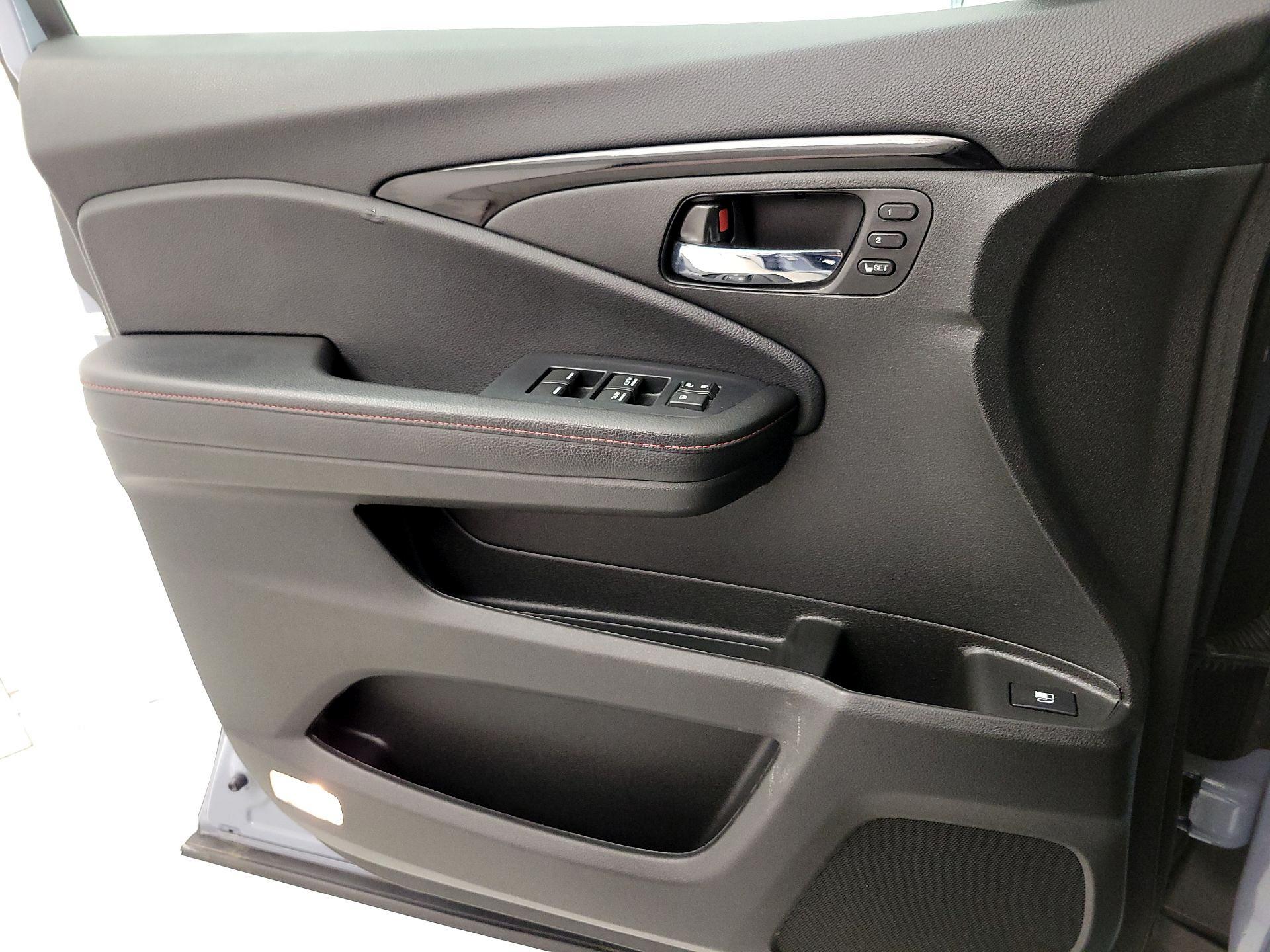 Thumbnail: 2022 Honda Ridgeline - 12