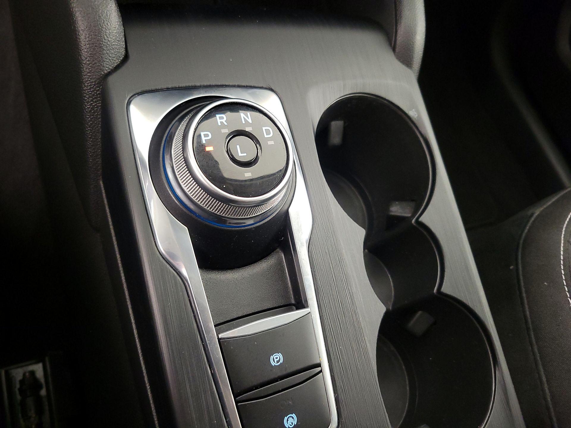 Thumbnail: 2023 Ford Escape - 17