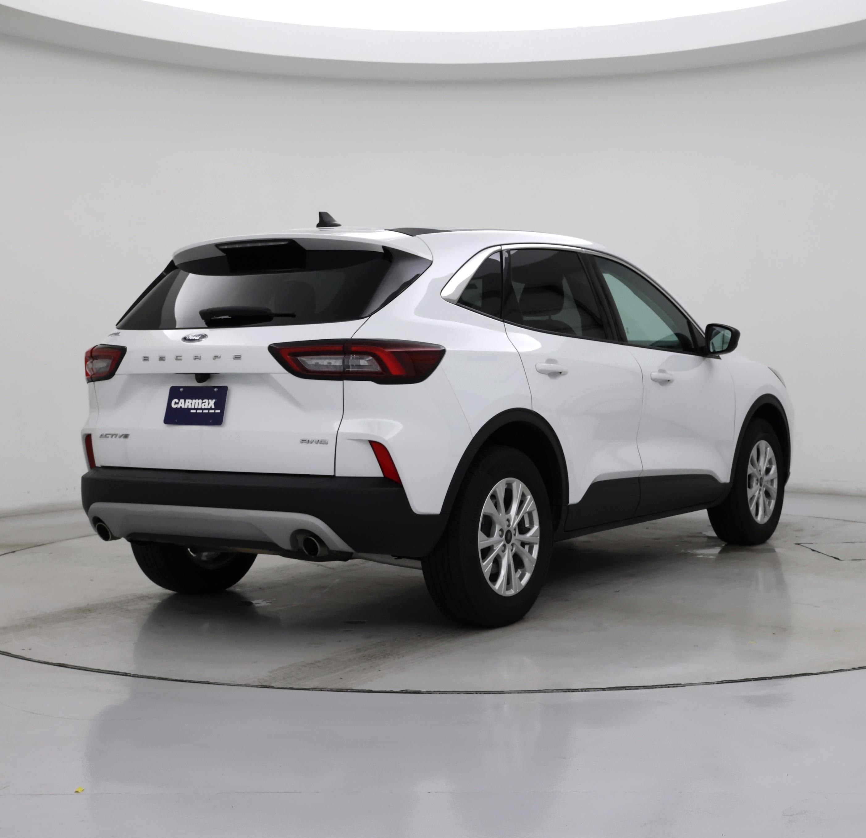 Thumbnail: 2023 Ford Escape - 8