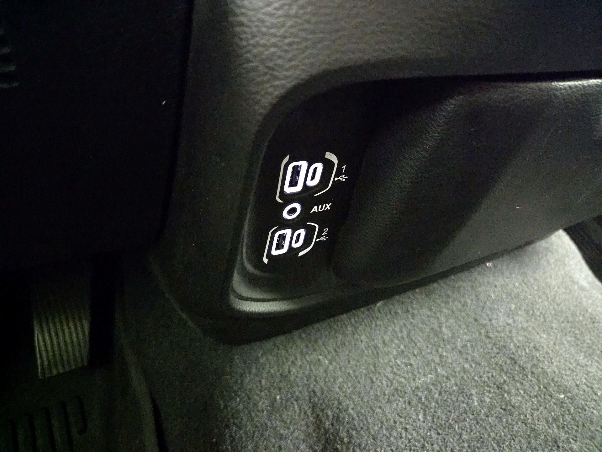 Thumbnail: 2019 RAM 1500 - 19