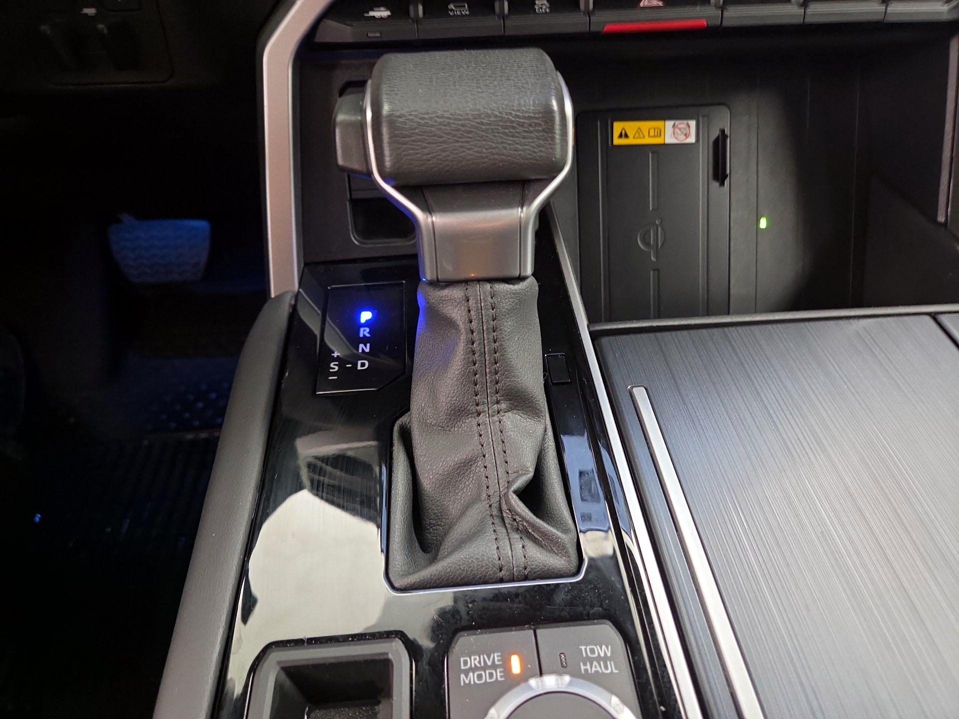 Thumbnail: 2024 Toyota Sequoia - 17