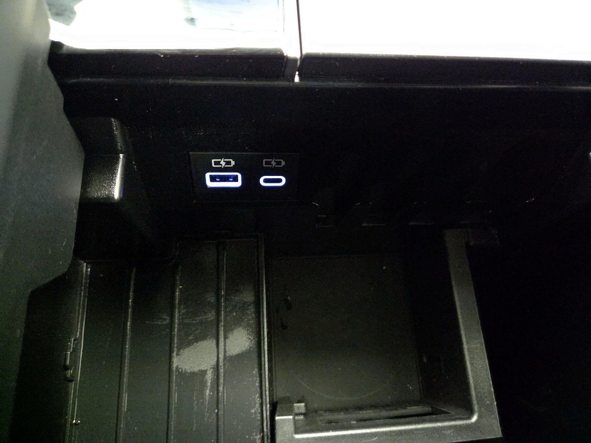 Thumbnail: 2024 Toyota Sequoia - 18