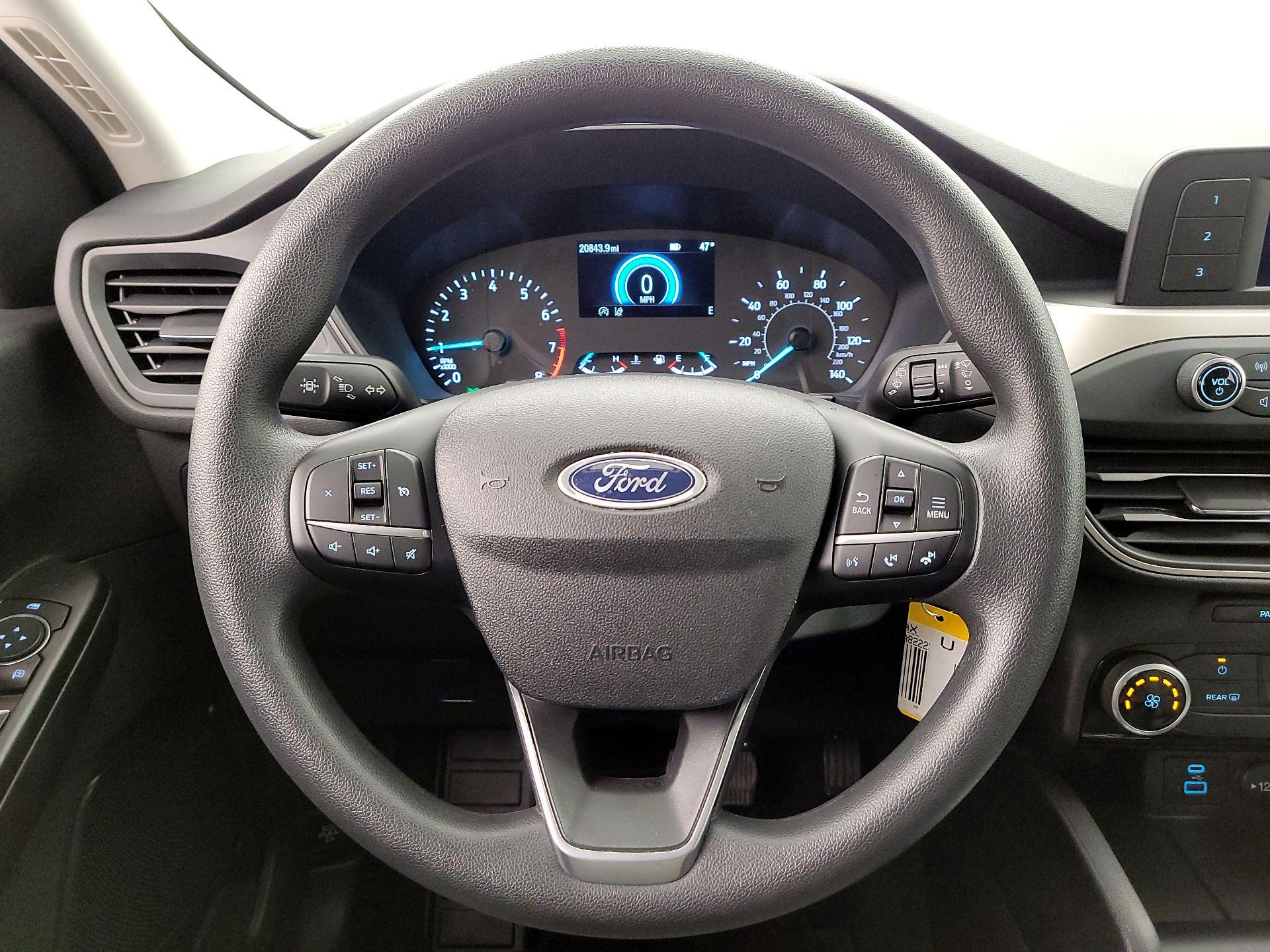 Thumbnail: 2022 Ford Escape - 10