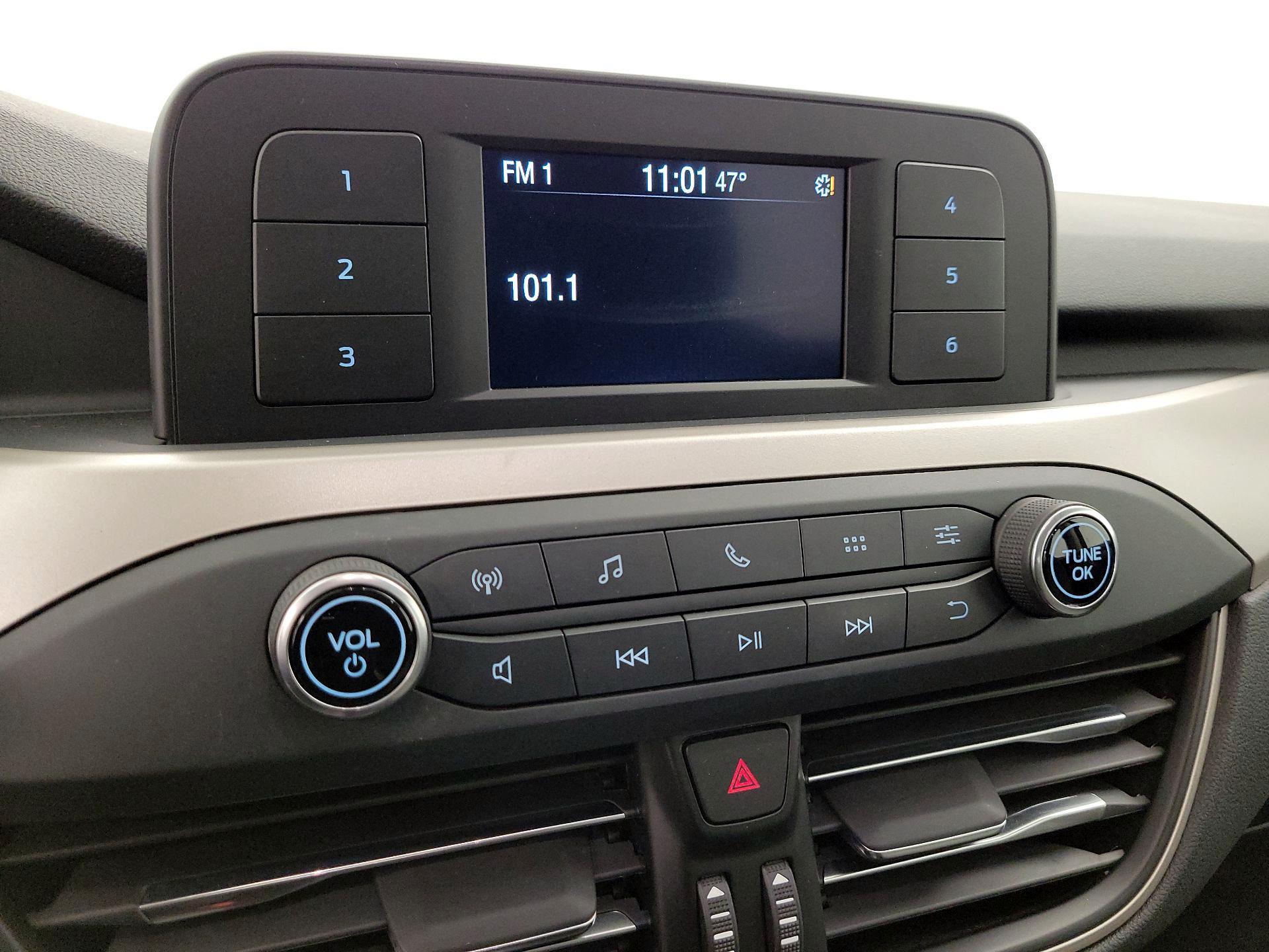 Thumbnail: 2022 Ford Escape - 15