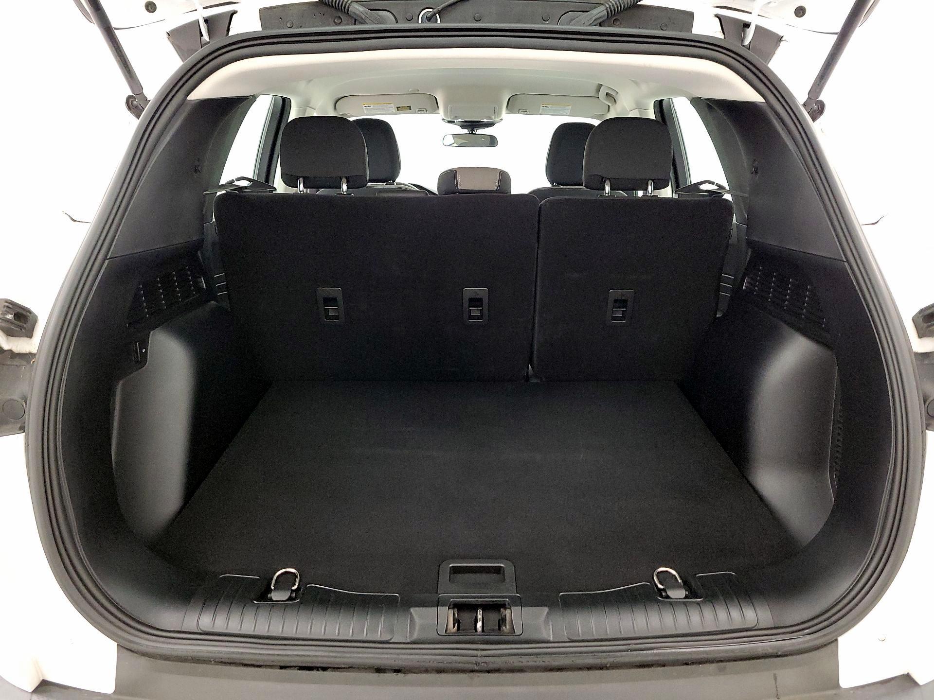 Thumbnail: 2022 Ford Escape - 20