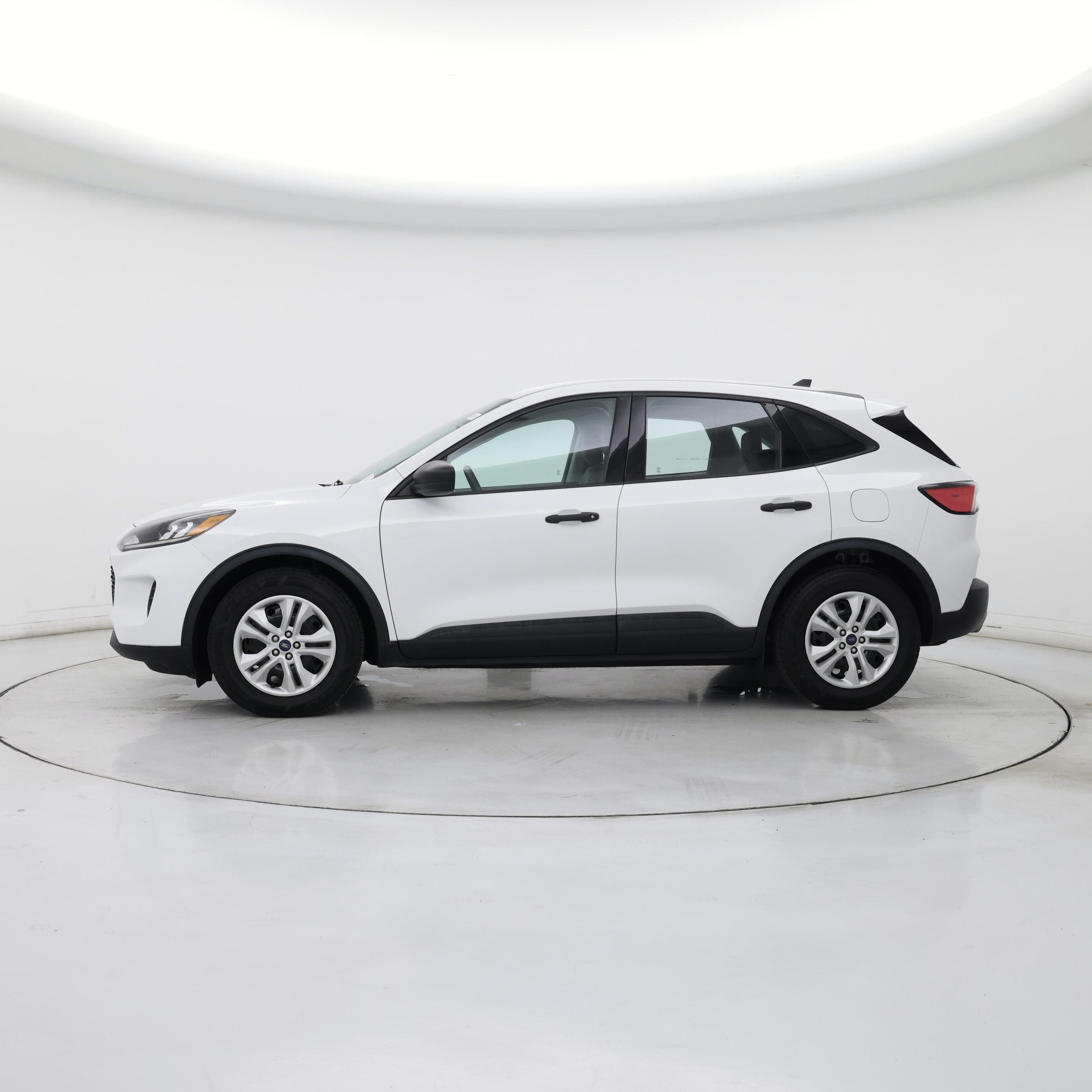 Thumbnail: 2022 Ford Escape - 3