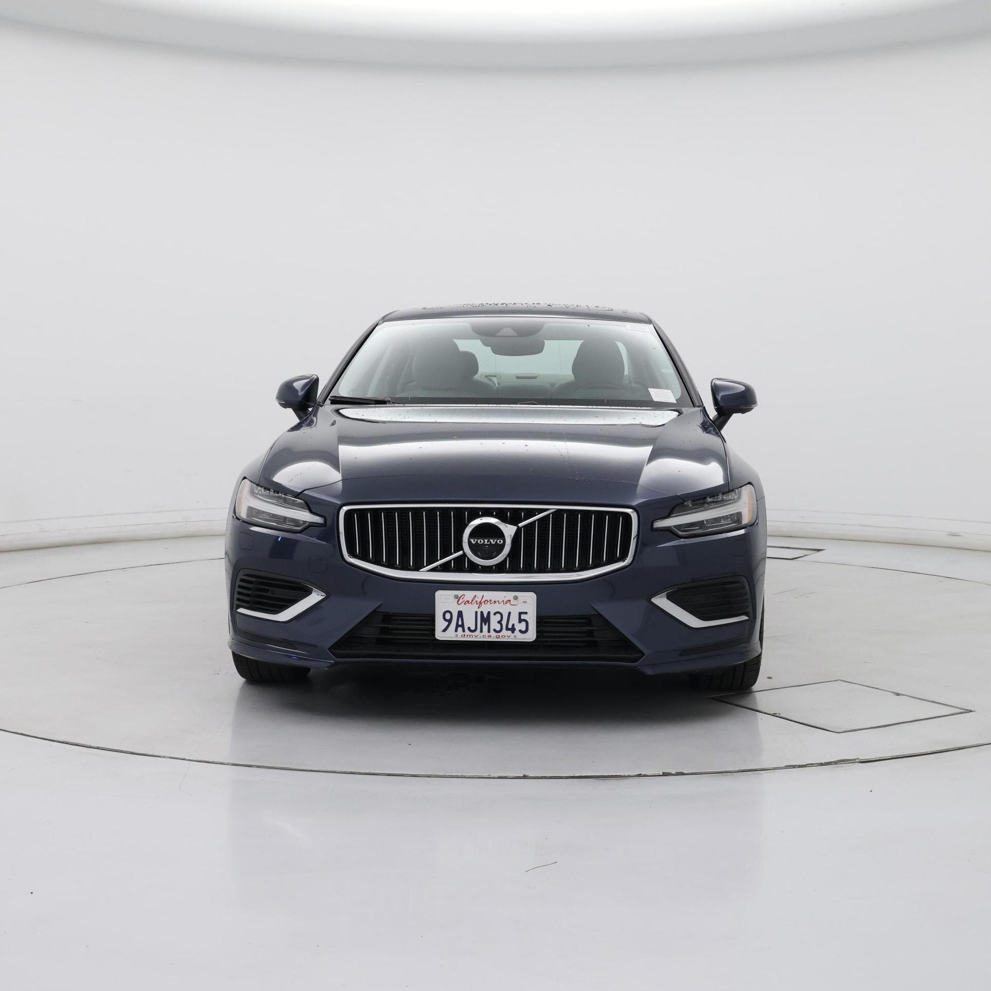 Thumbnail: 2022 Volvo S60 - 5