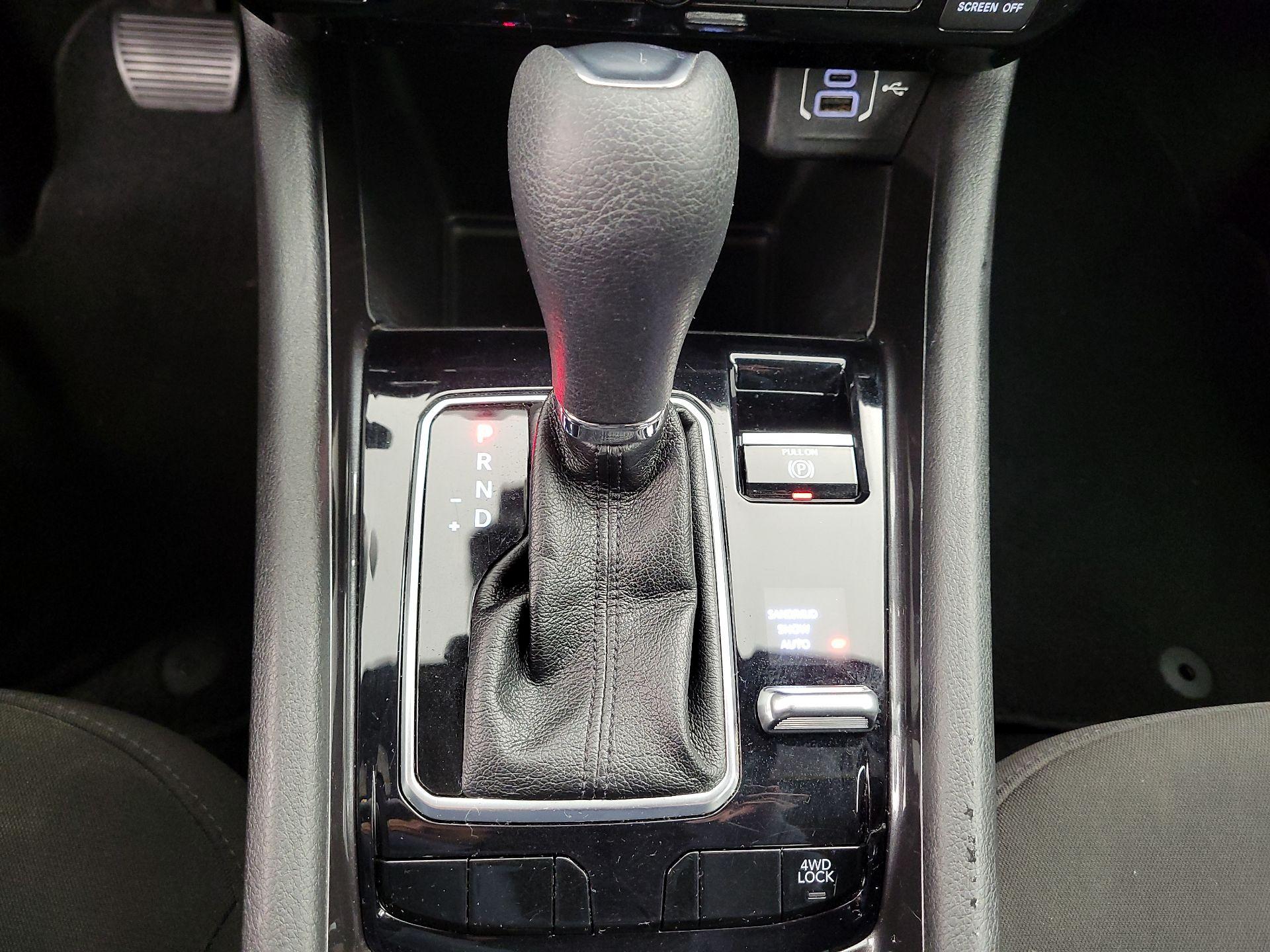 Thumbnail: 2023 Jeep Compass - 17