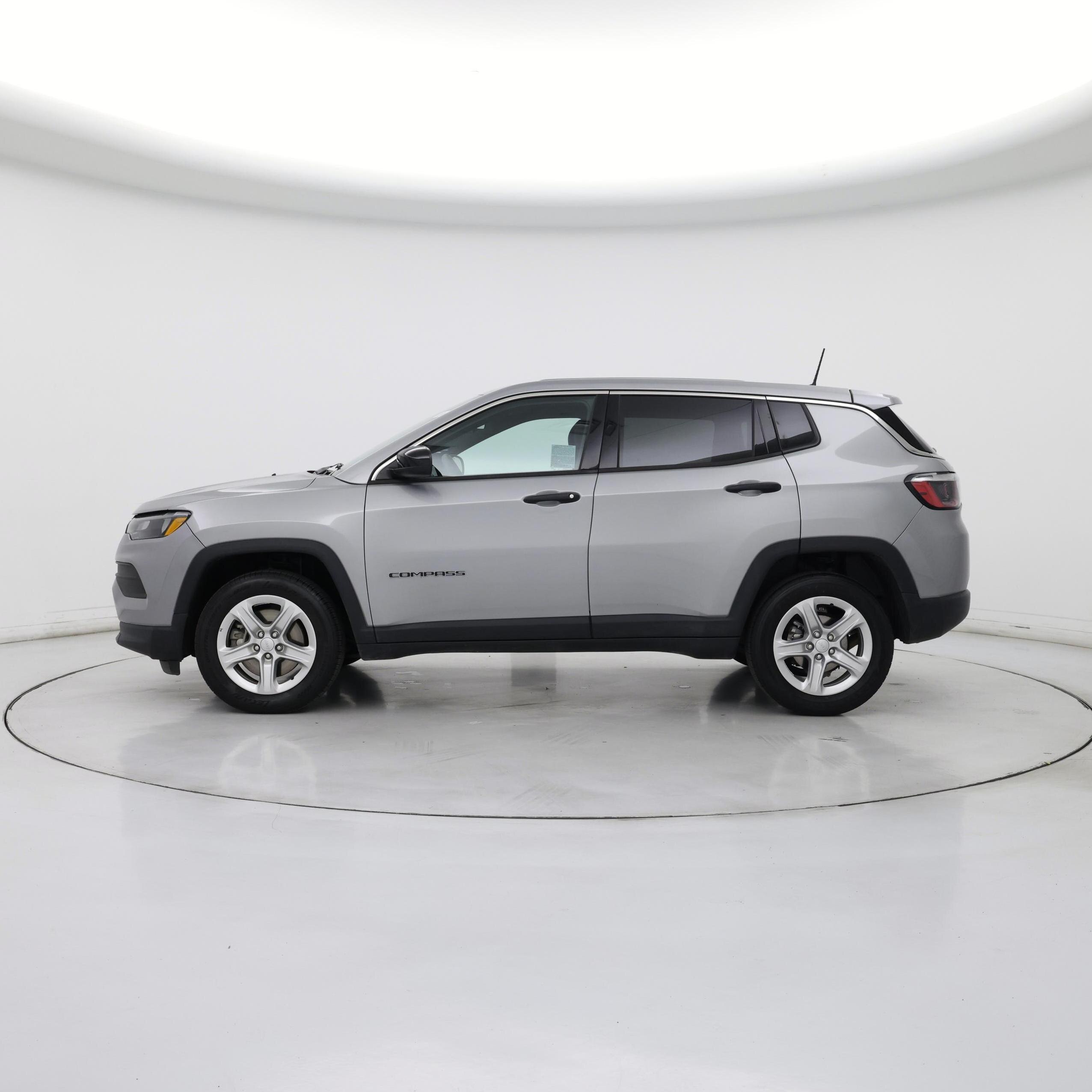 Thumbnail: 2023 Jeep Compass - 3
