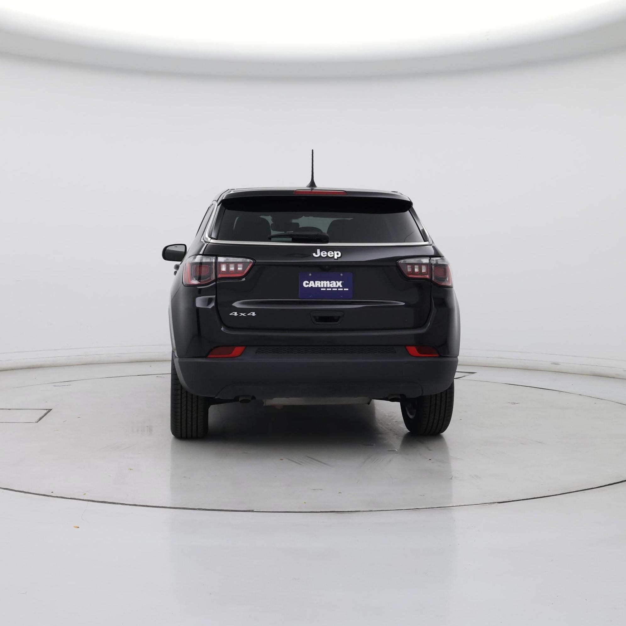 Thumbnail: 2023 Jeep Compass - 6