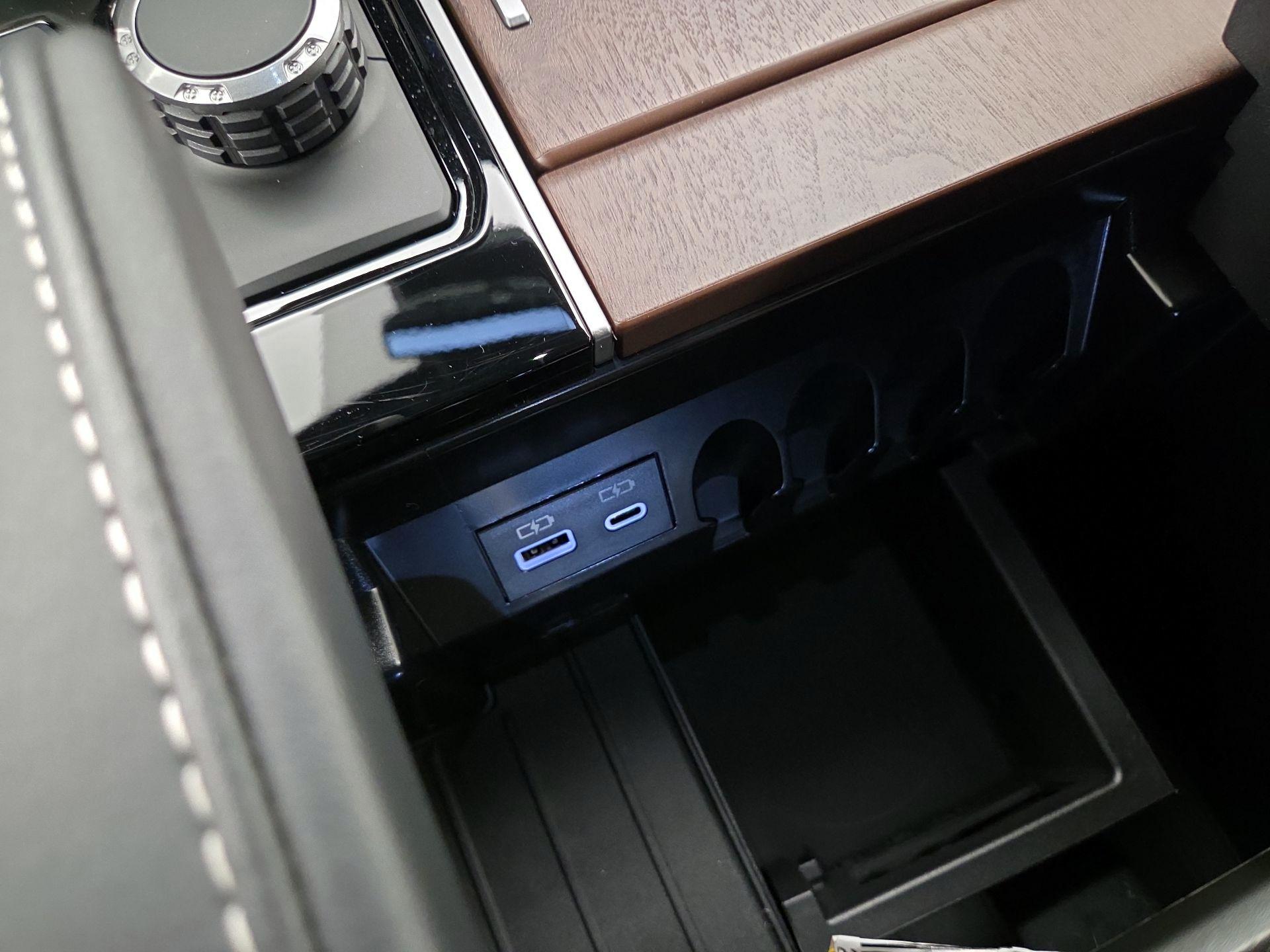 Thumbnail: 2025 Toyota Sequoia - 18