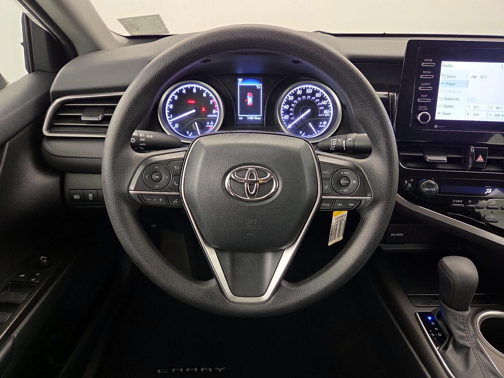 Thumbnail: 2022 Toyota Camry - 10