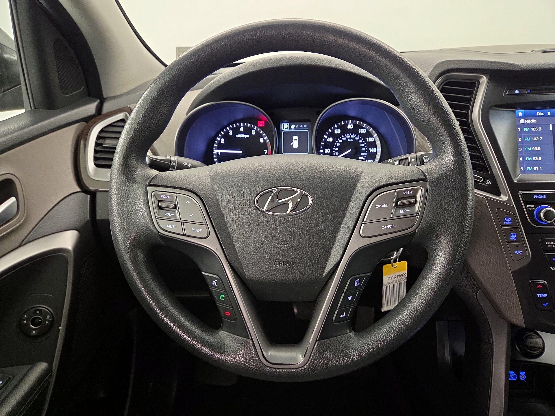 Thumbnail: 2018 Hyundai Santa Fe - 10