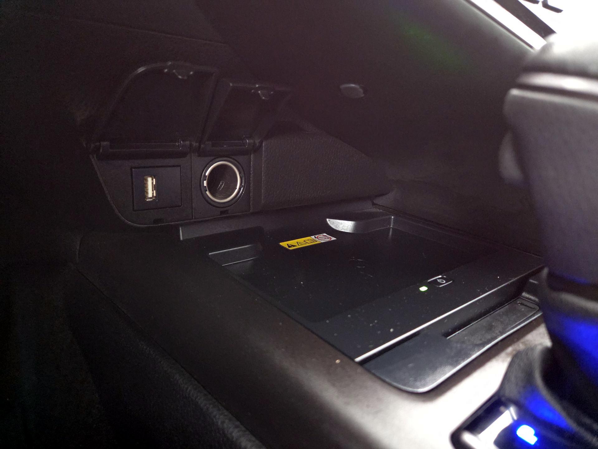 Thumbnail: 2022 Toyota Camry - 19