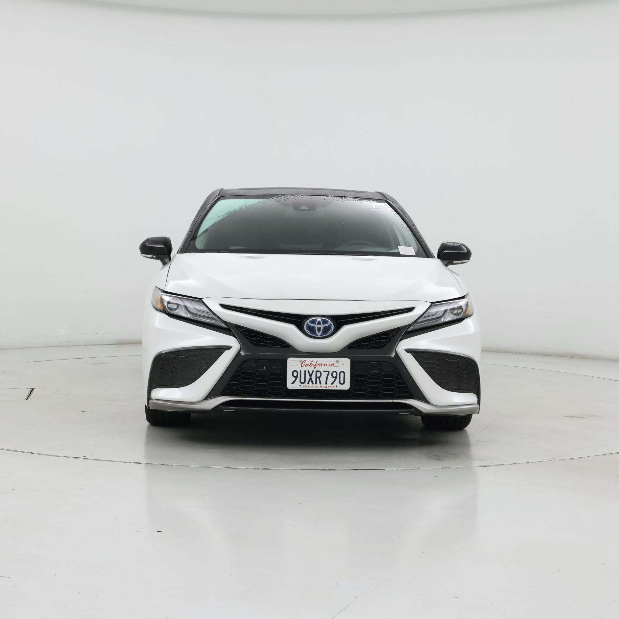 Thumbnail: 2022 Toyota Camry - 5