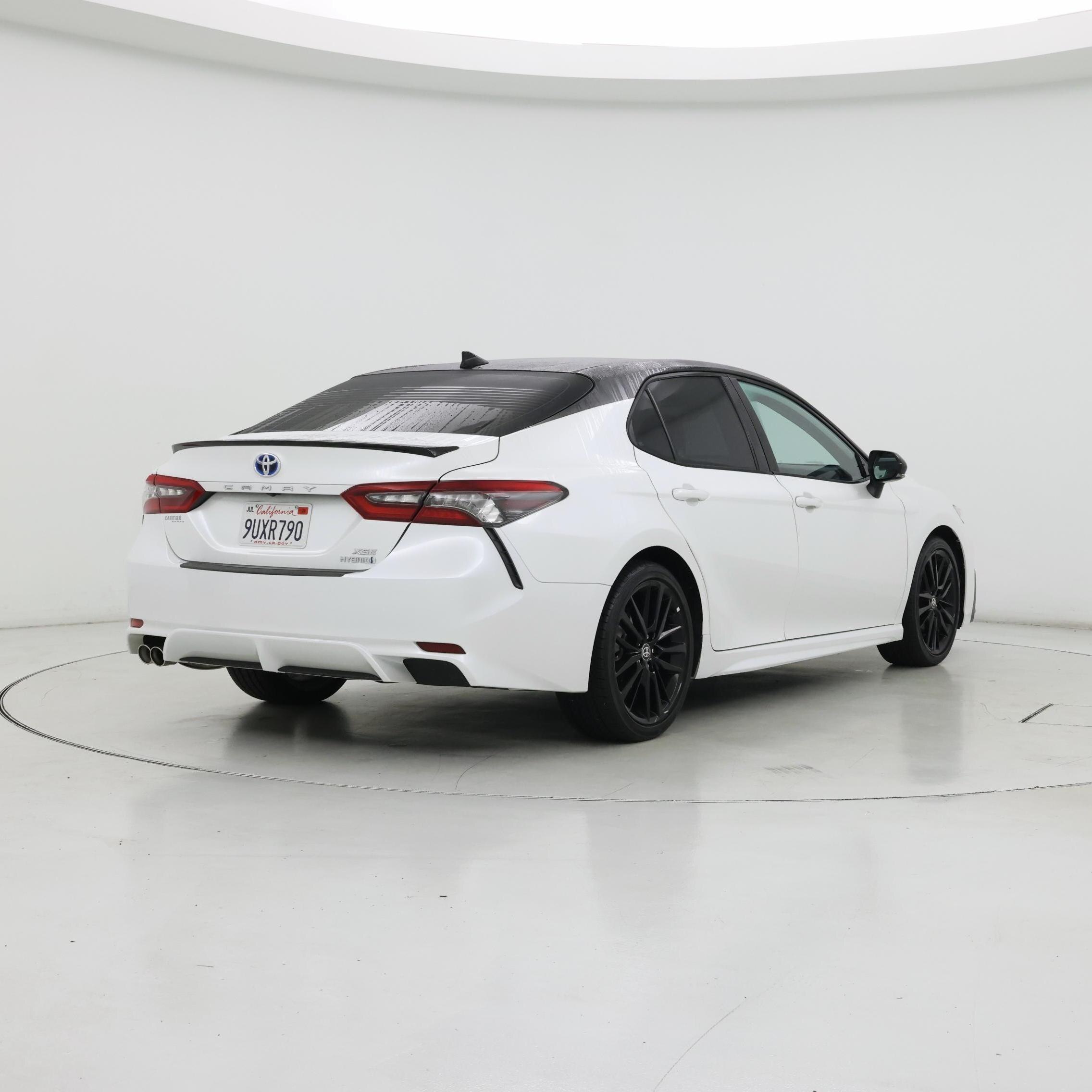 Thumbnail: 2022 Toyota Camry - 8