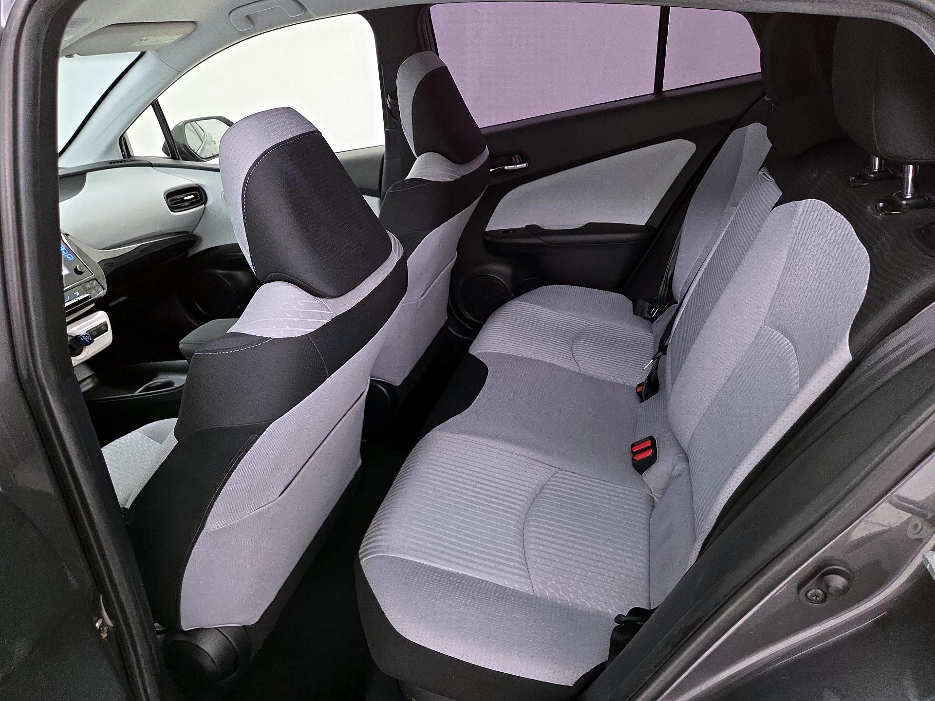 Thumbnail: 2016 Toyota Prius - 19