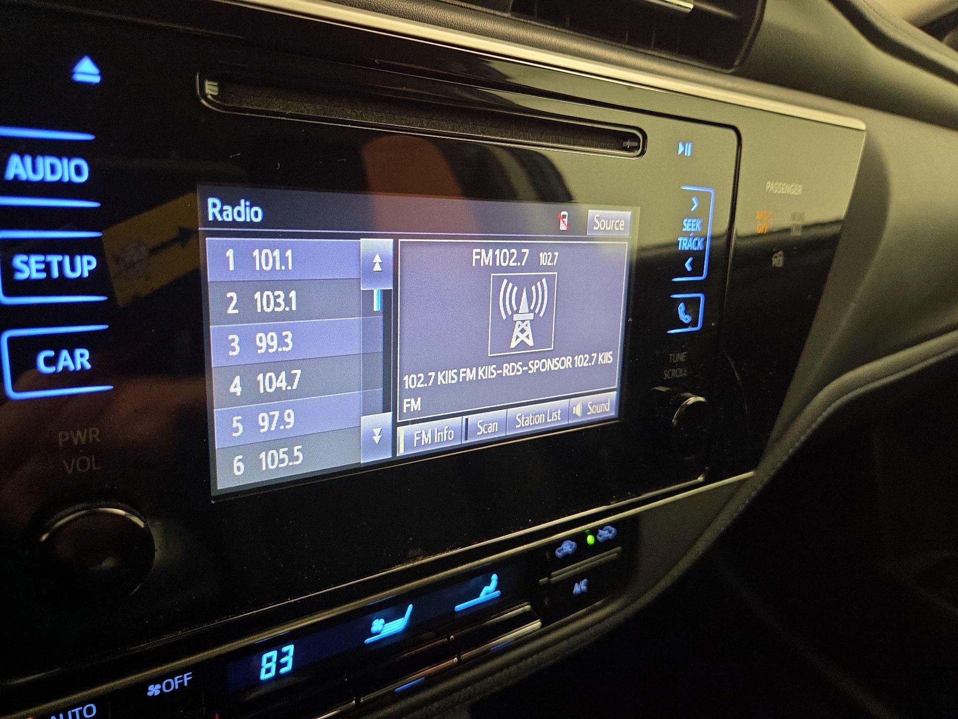 Thumbnail: 2017 Toyota Corolla - 15