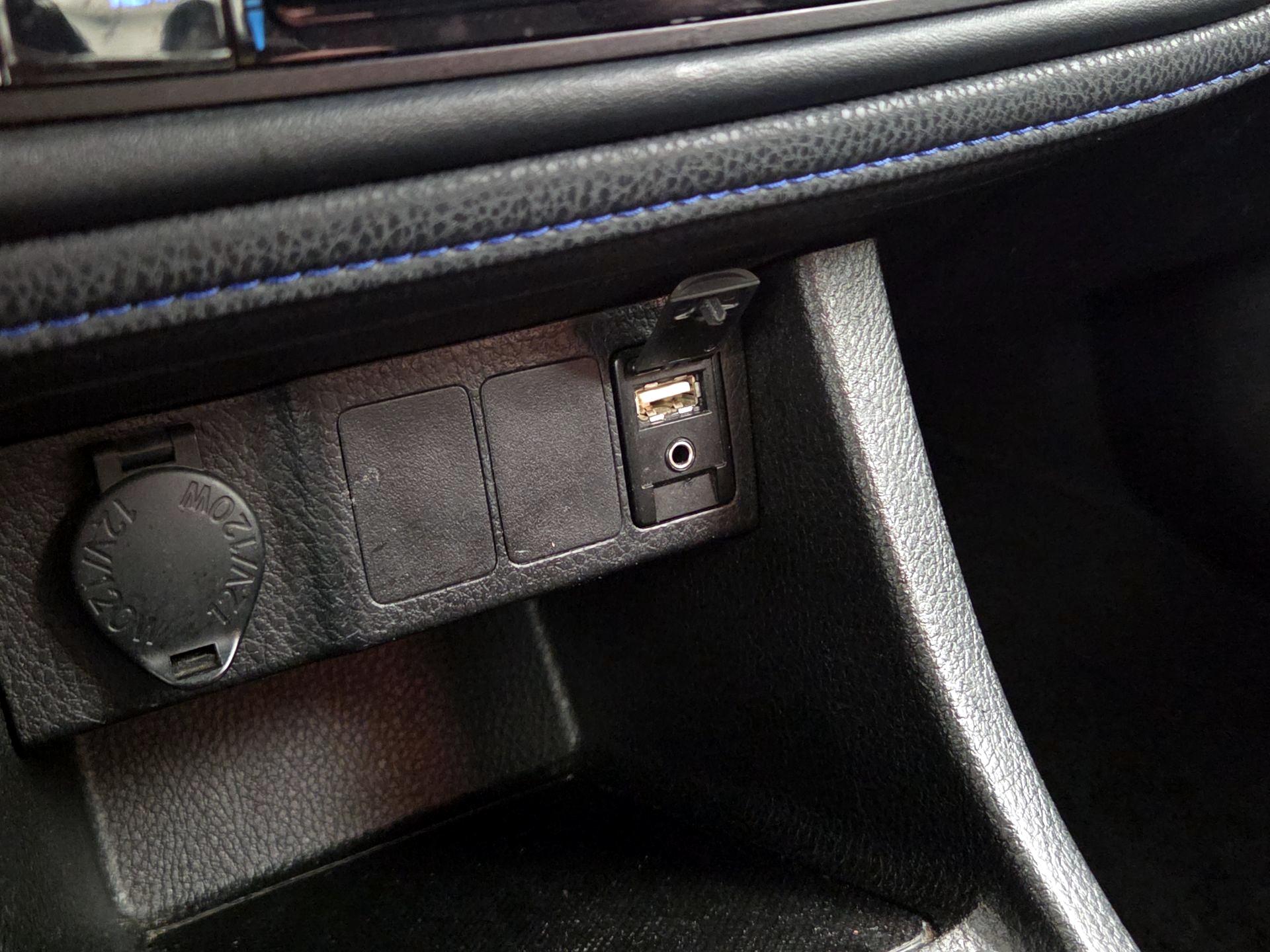 Thumbnail: 2017 Toyota Corolla - 18