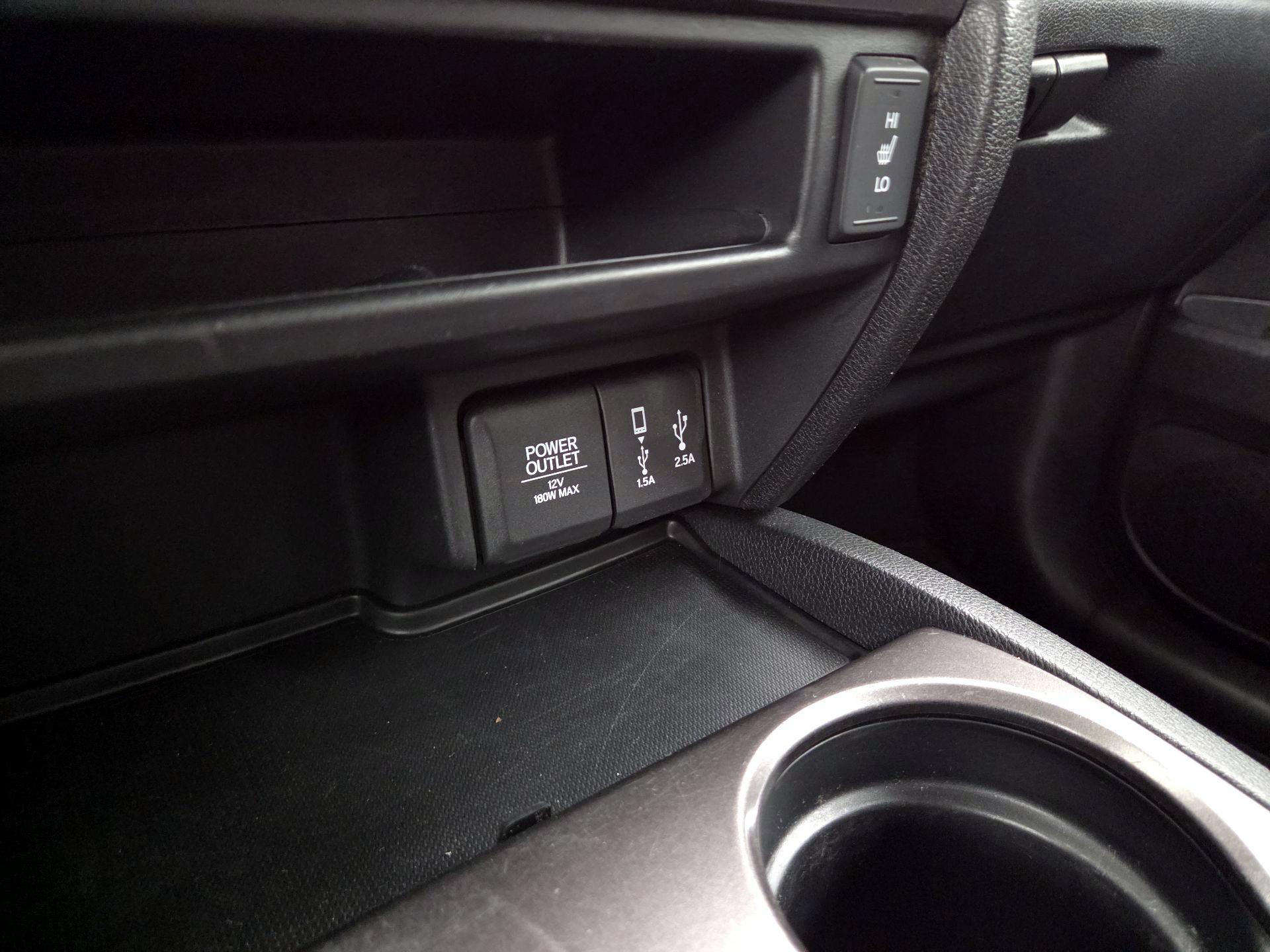 Thumbnail: 2017 Honda Pilot - 19