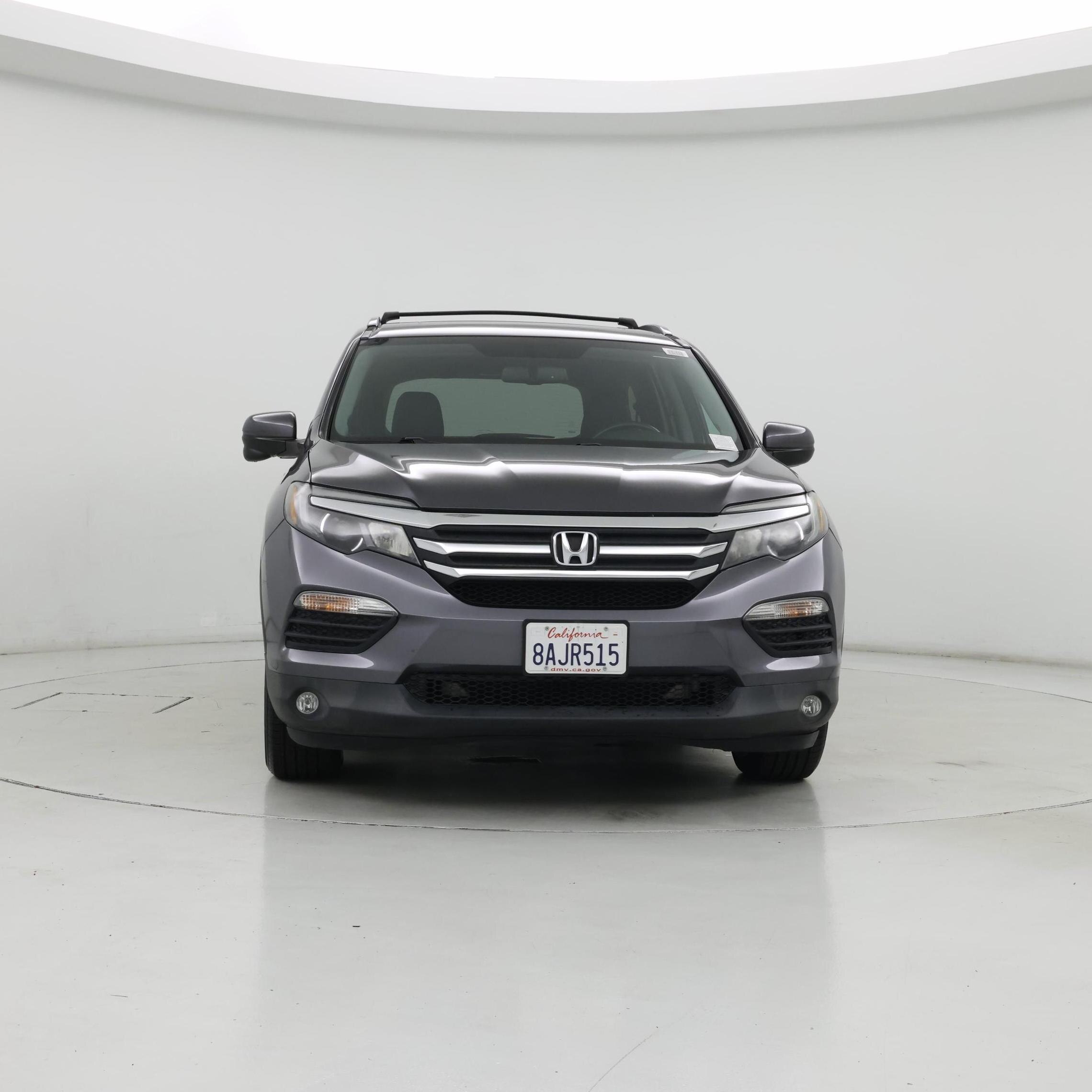 Thumbnail: 2017 Honda Pilot - 5