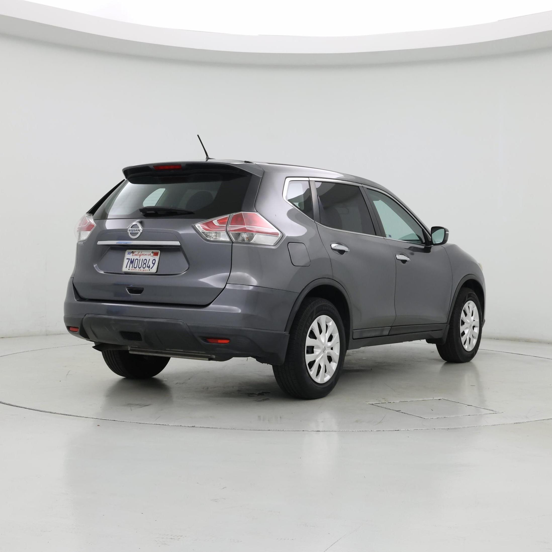 Thumbnail: 2015 Nissan Rogue - 8