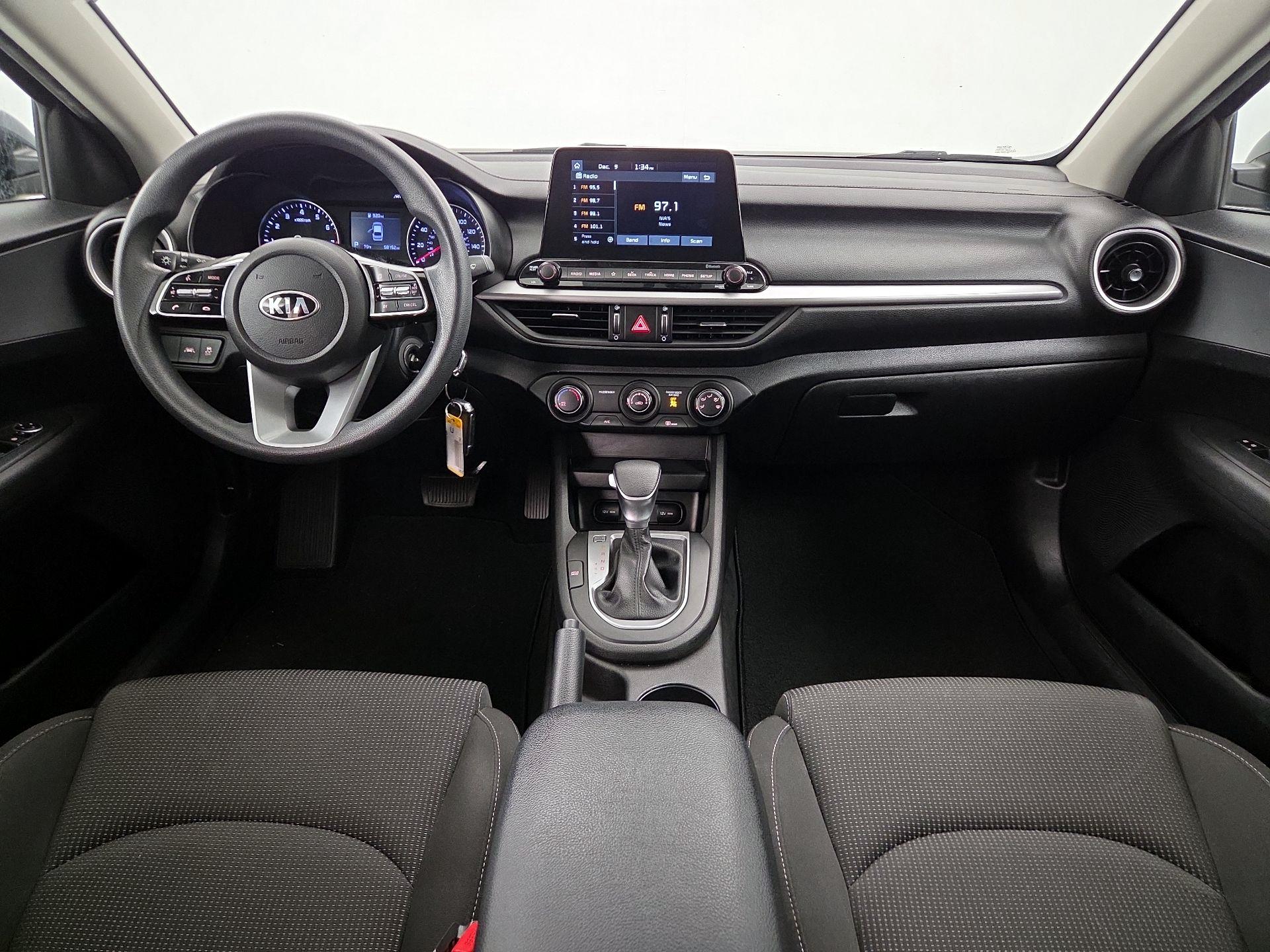 Thumbnail: 2021 Kia Forte - 9