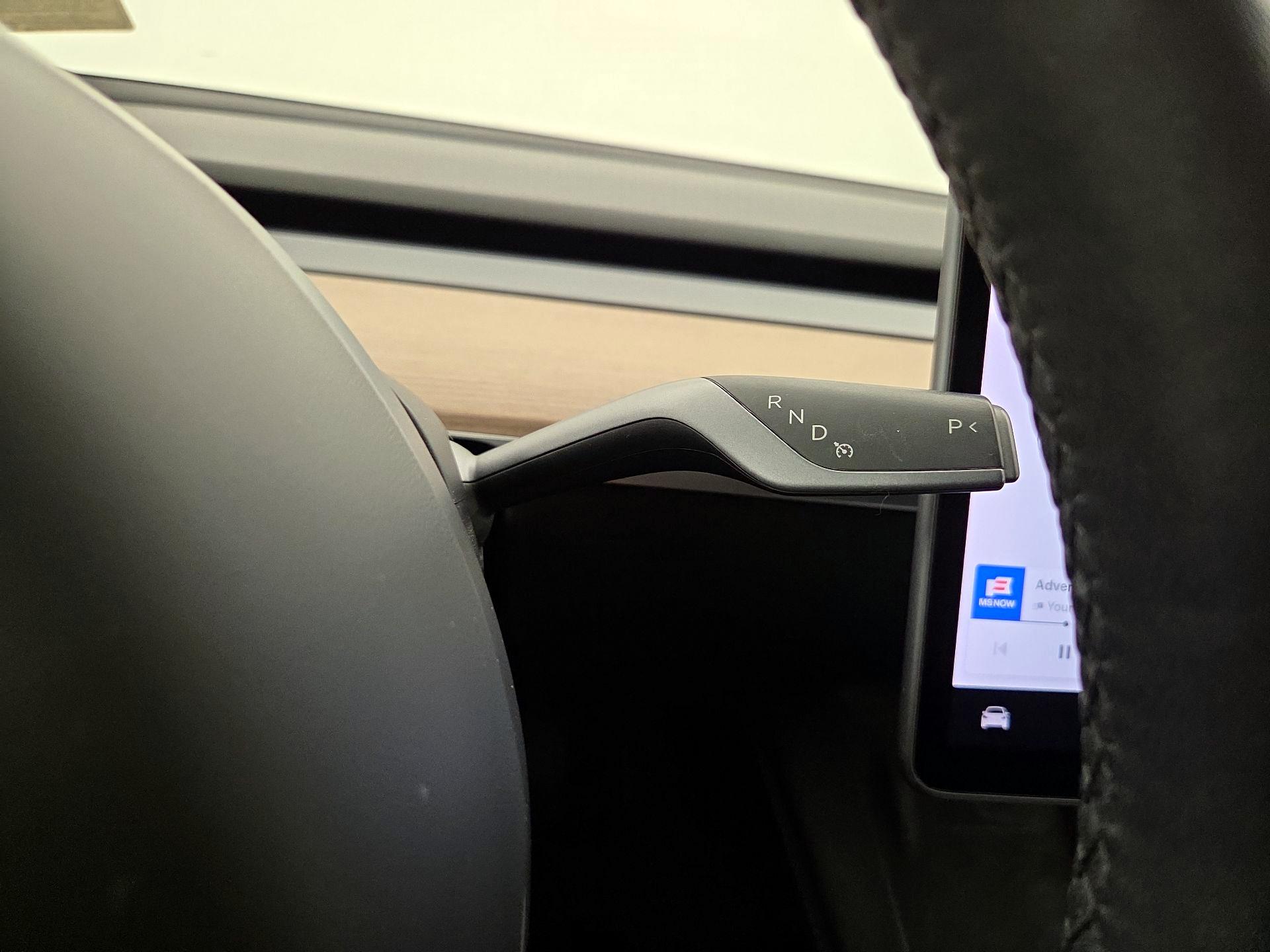 Thumbnail: 2021 Tesla Model 3 - 17