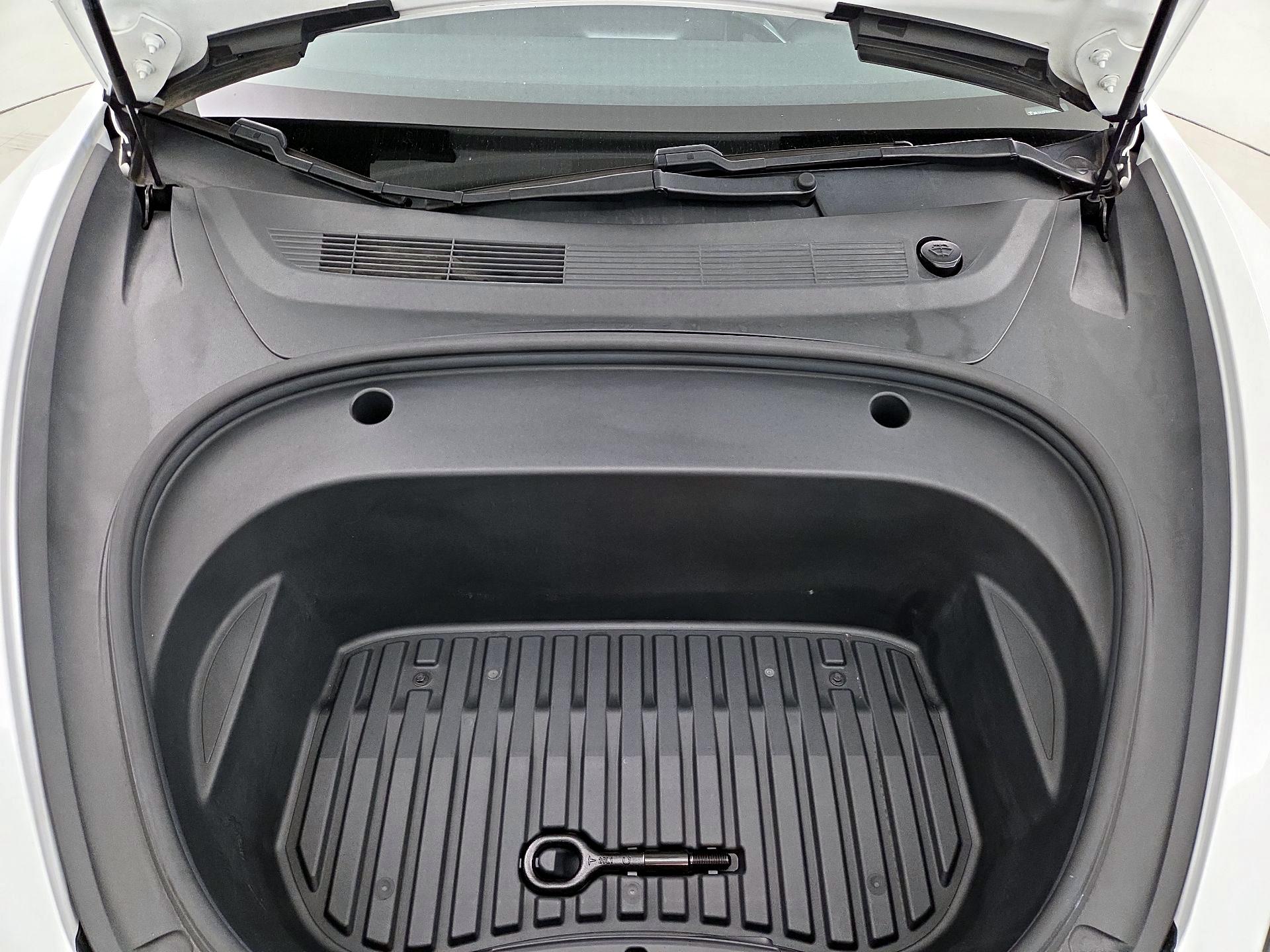 Thumbnail: 2021 Tesla Model 3 - 20