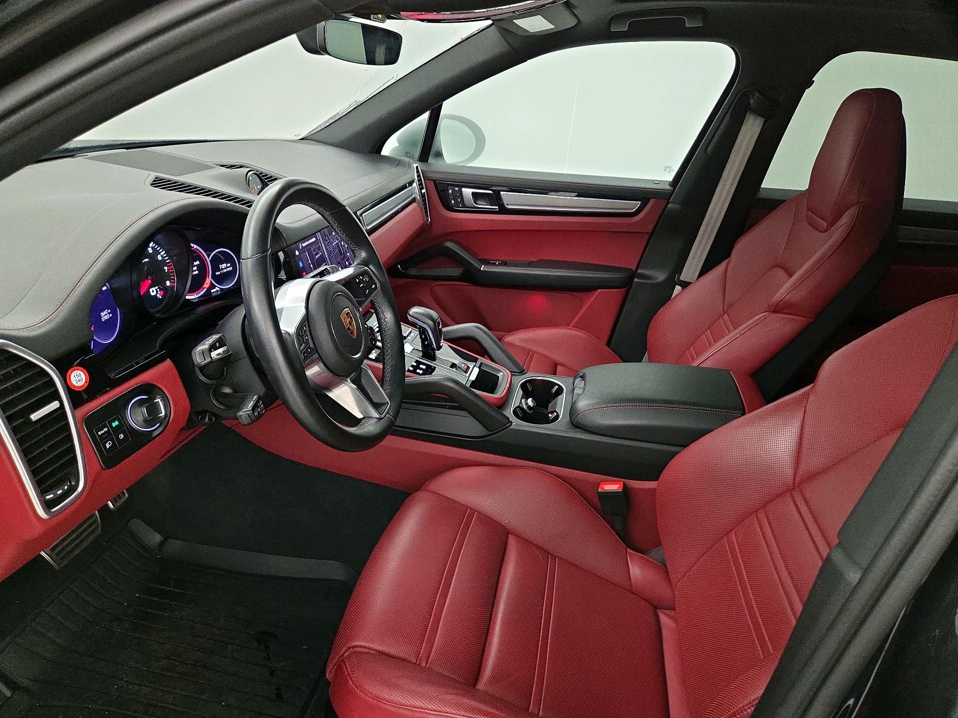 Thumbnail: 2022 Porsche Cayenne - 11