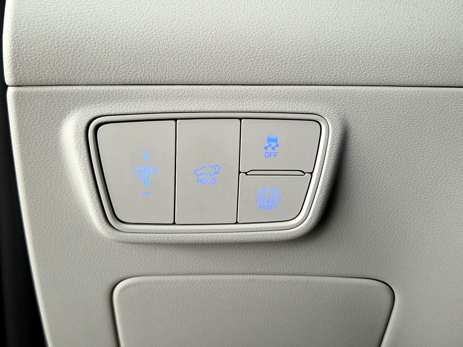 Thumbnail: 2023 Hyundai Tucson - 13