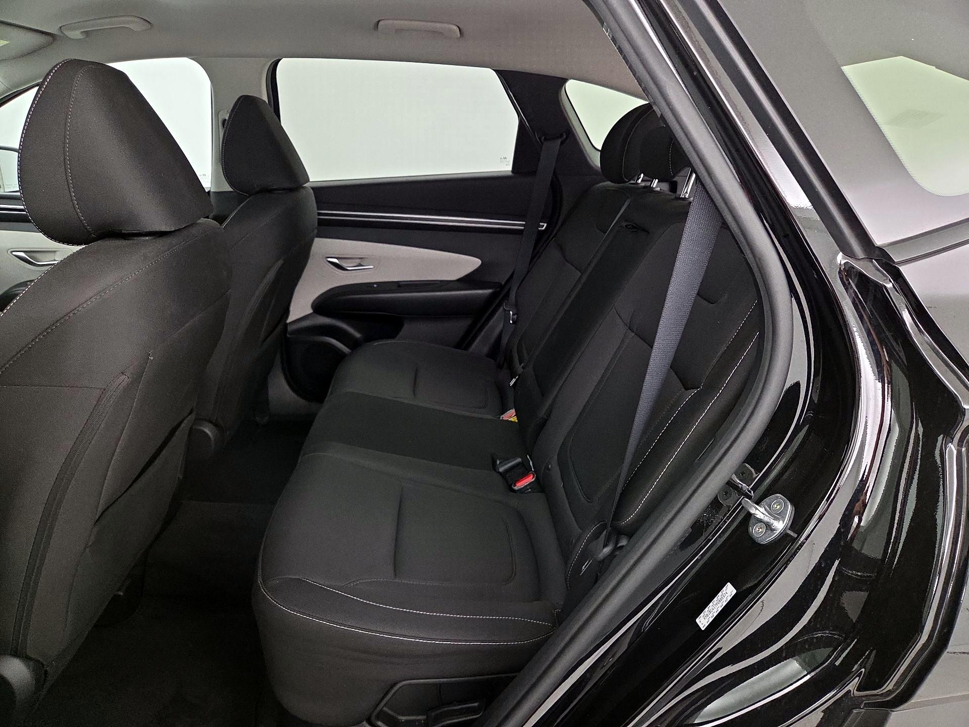 Thumbnail: 2023 Hyundai Tucson - 19