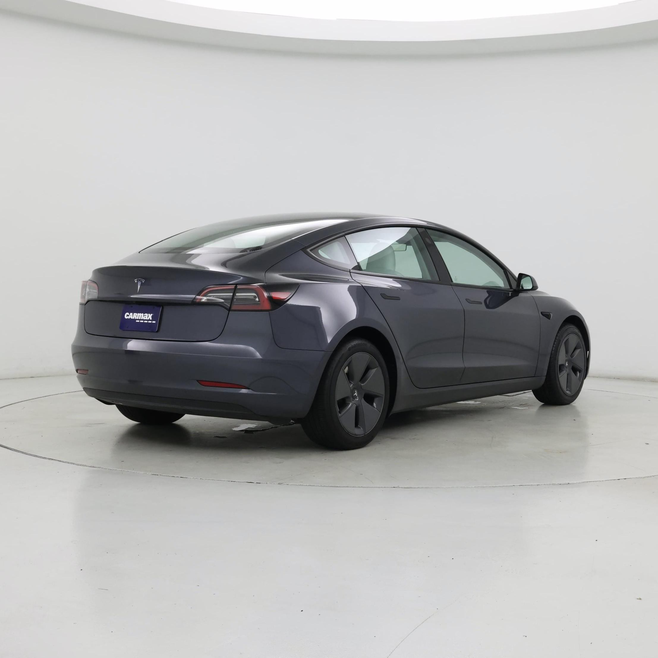 Thumbnail: 2023 Tesla Model 3 - 8