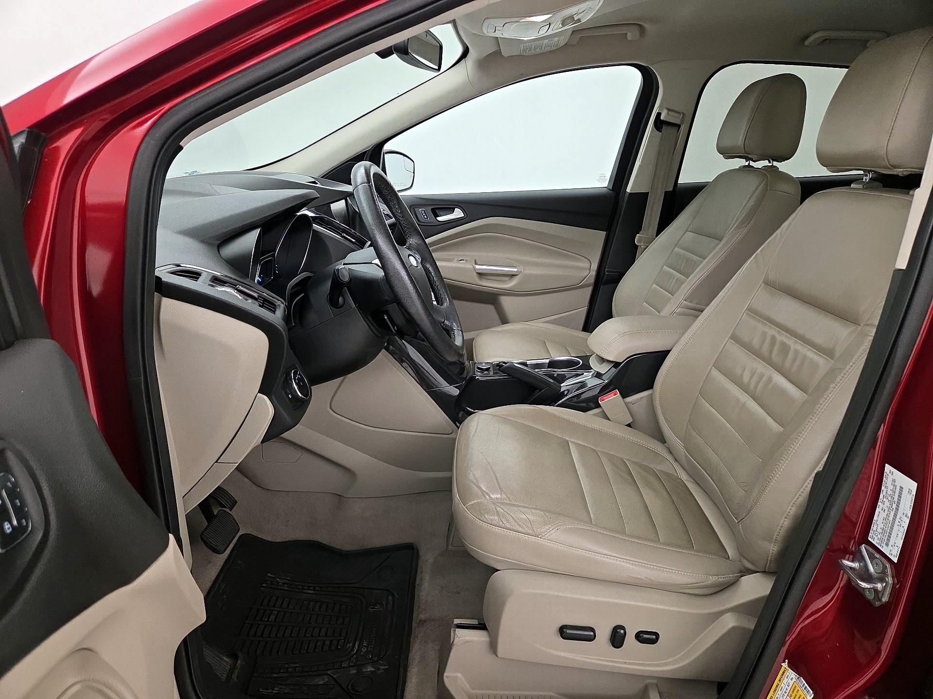 Thumbnail: 2015 Ford Escape - 11