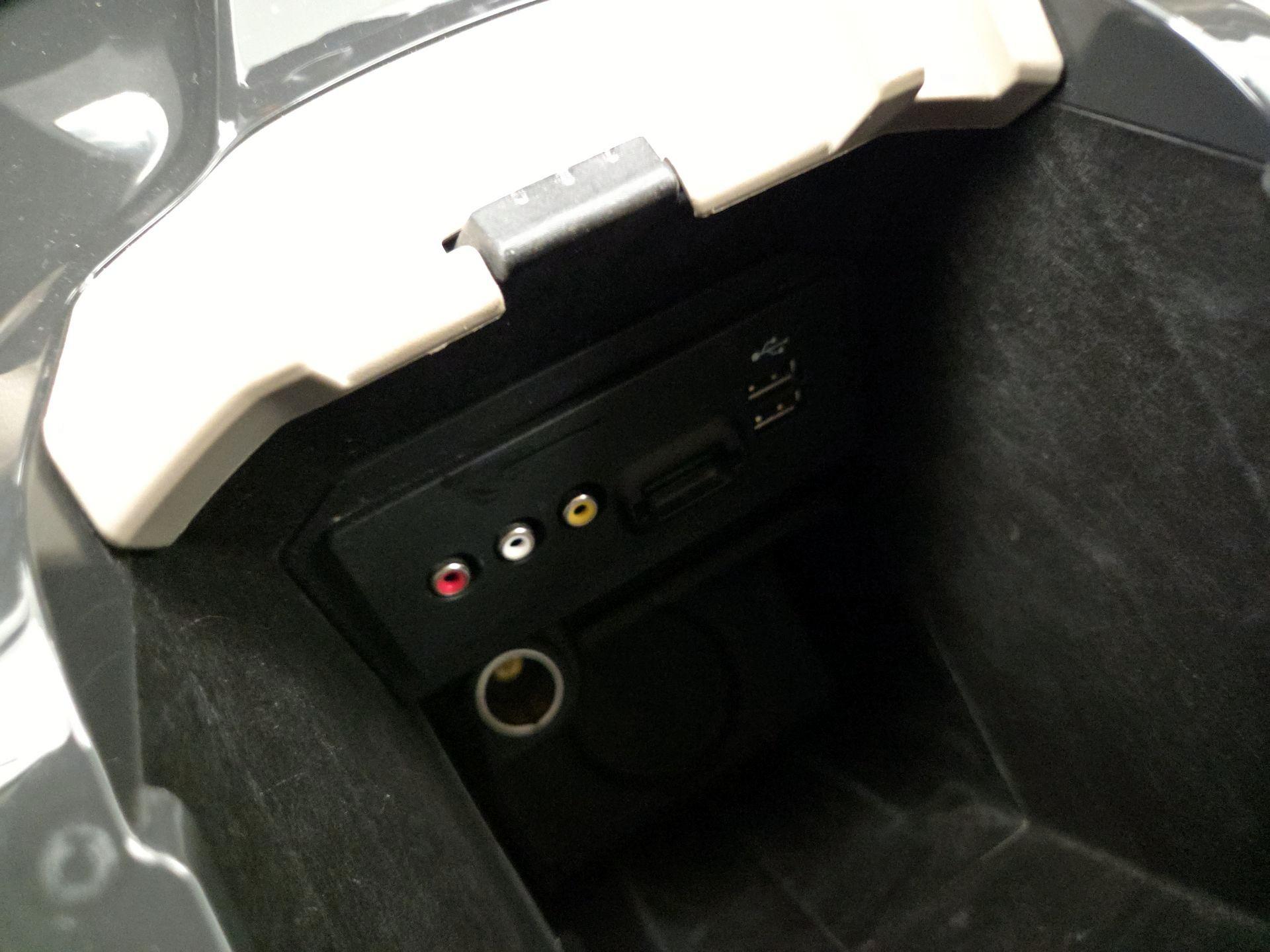 Thumbnail: 2015 Ford Escape - 18