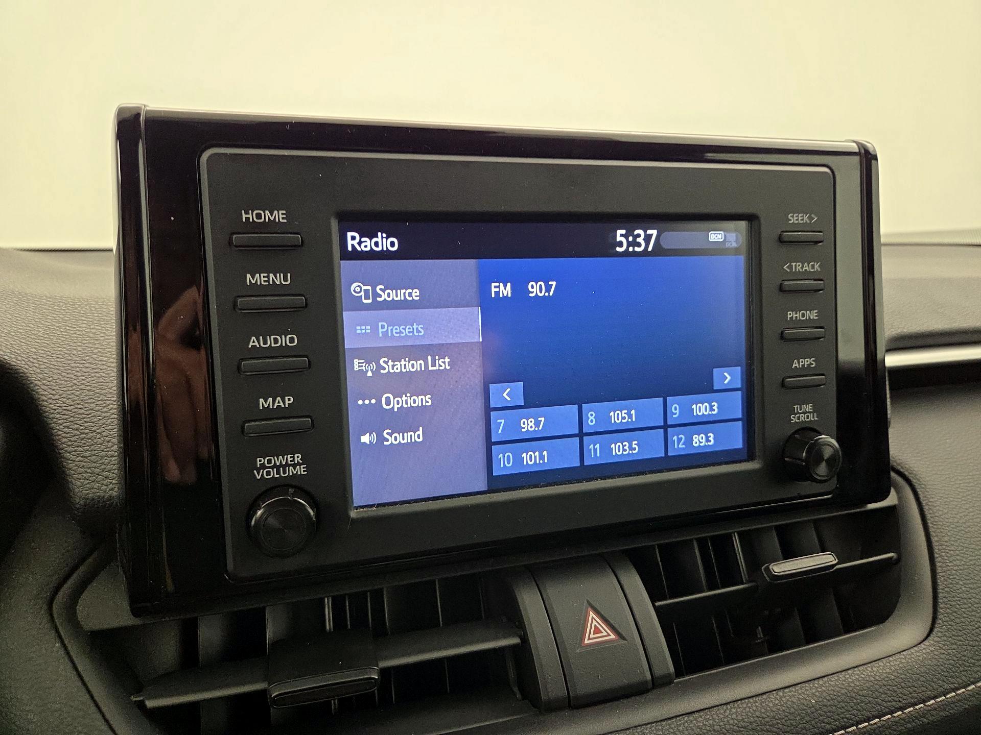 Thumbnail: 2019 Toyota RAV4 - 15