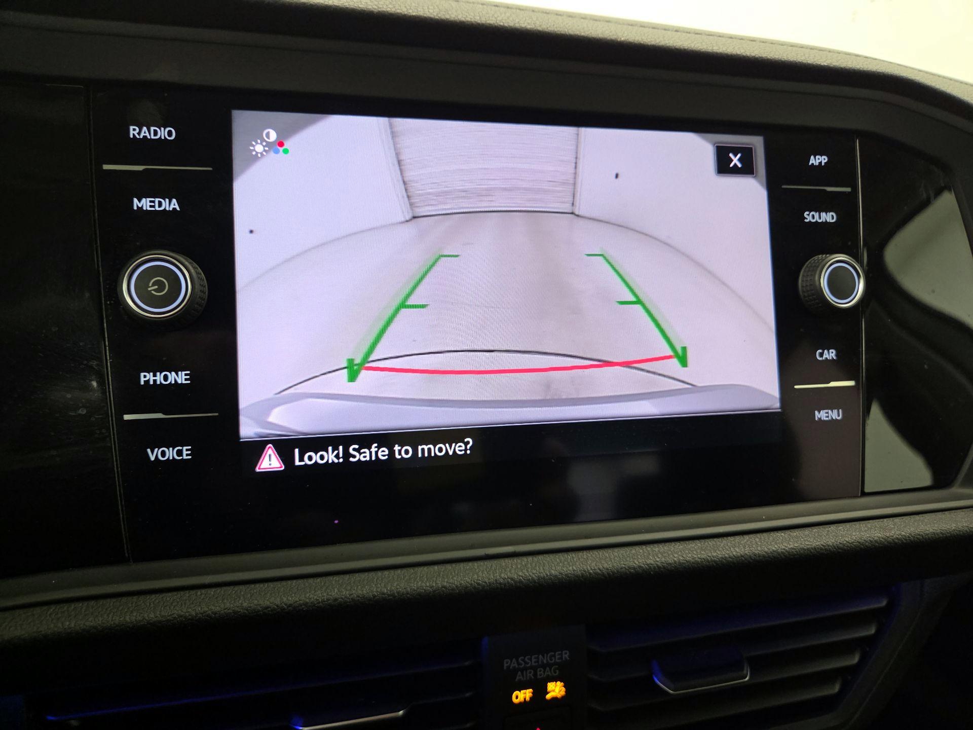 Thumbnail: 2021 Volkswagen Jetta - 14